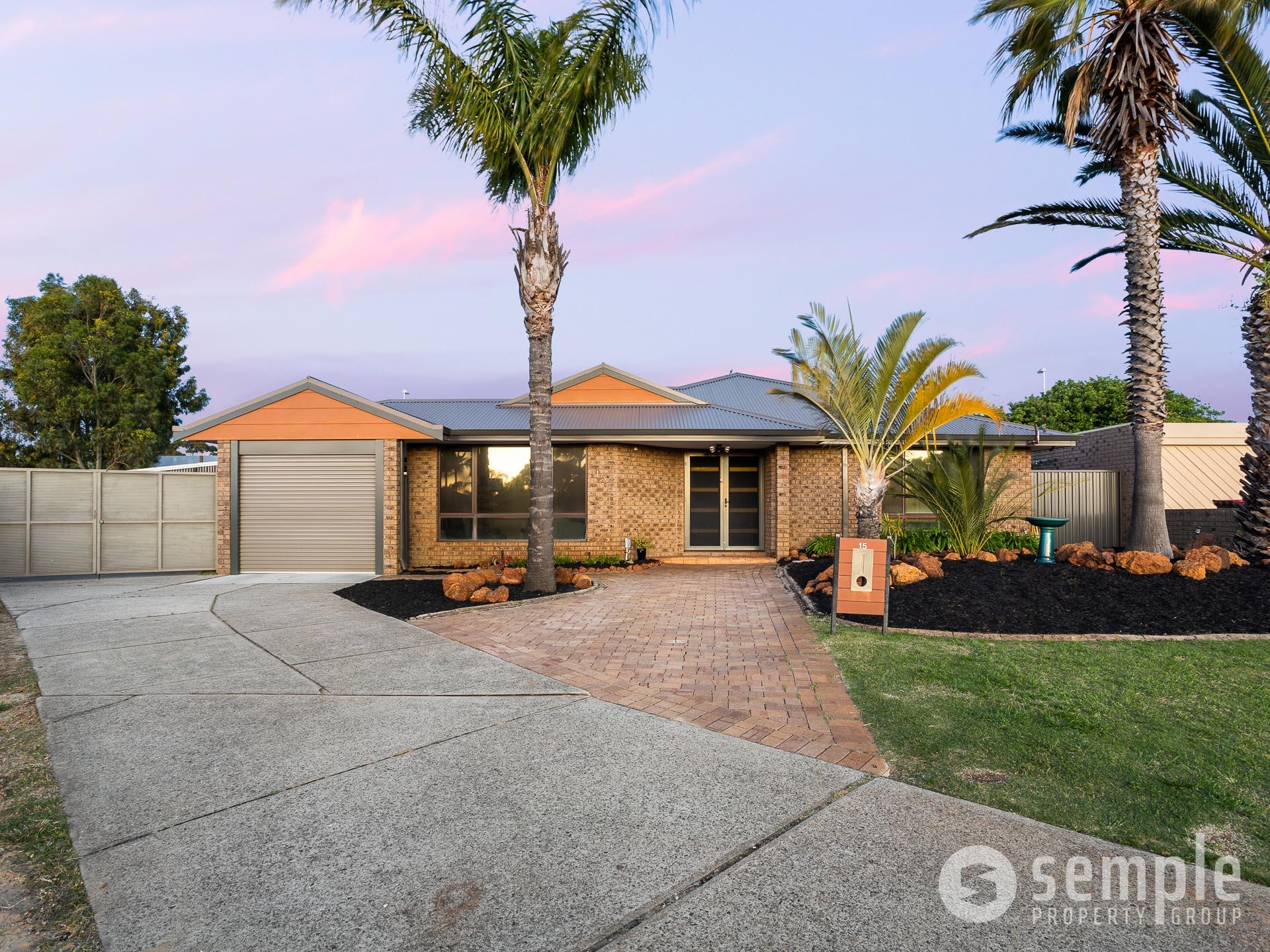 15 McLernon Place, South Lake WA 6164 - 0