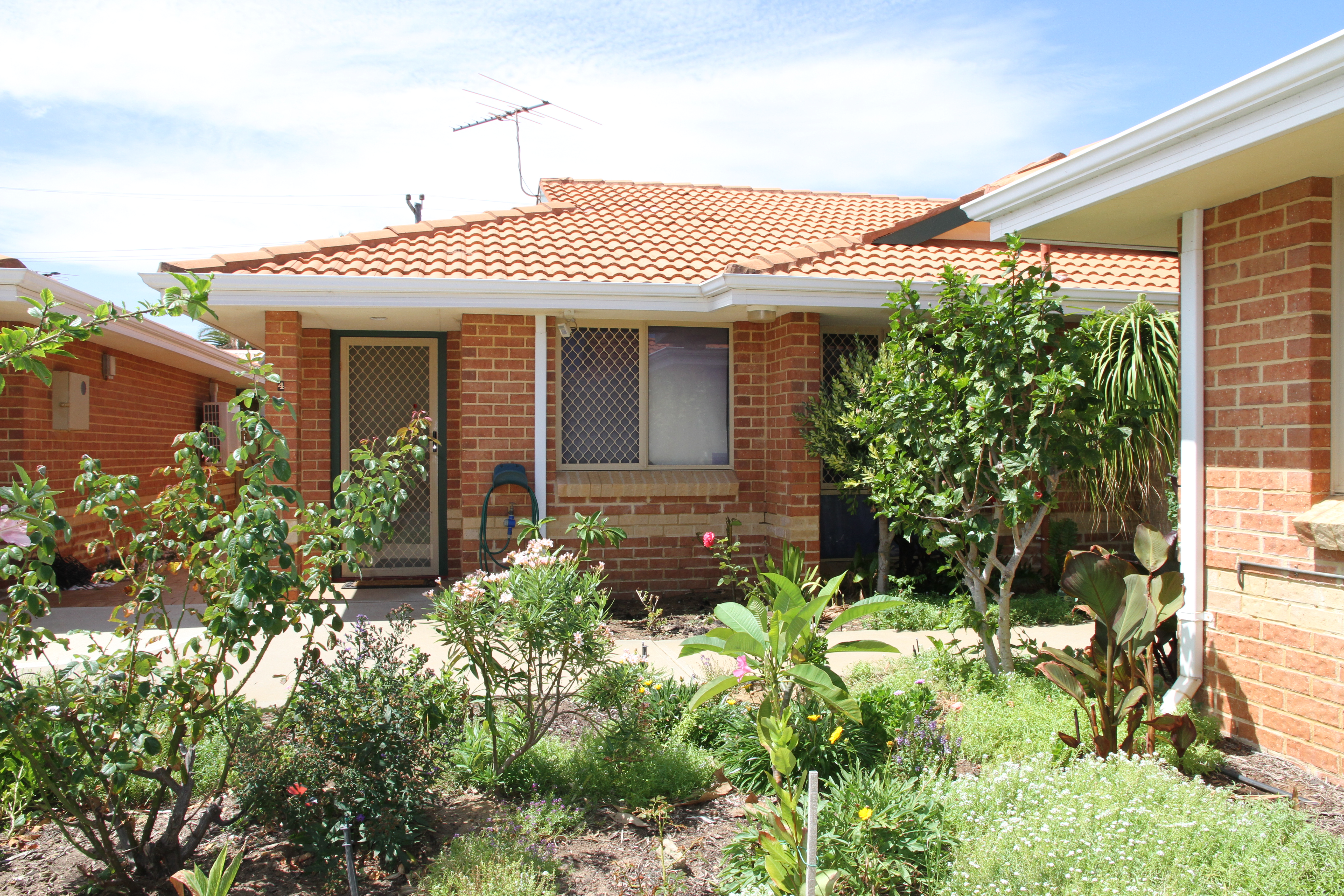 4/20 Francis Street Geraldton