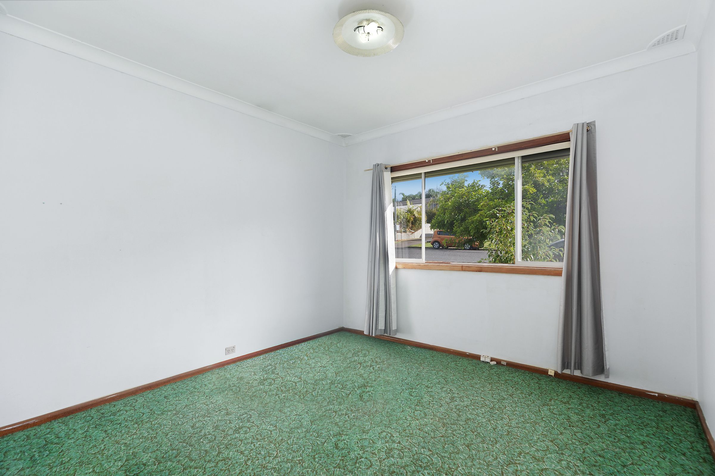12 South Street, Killarney Vale Sold by Cutcliffe Properties - image 7