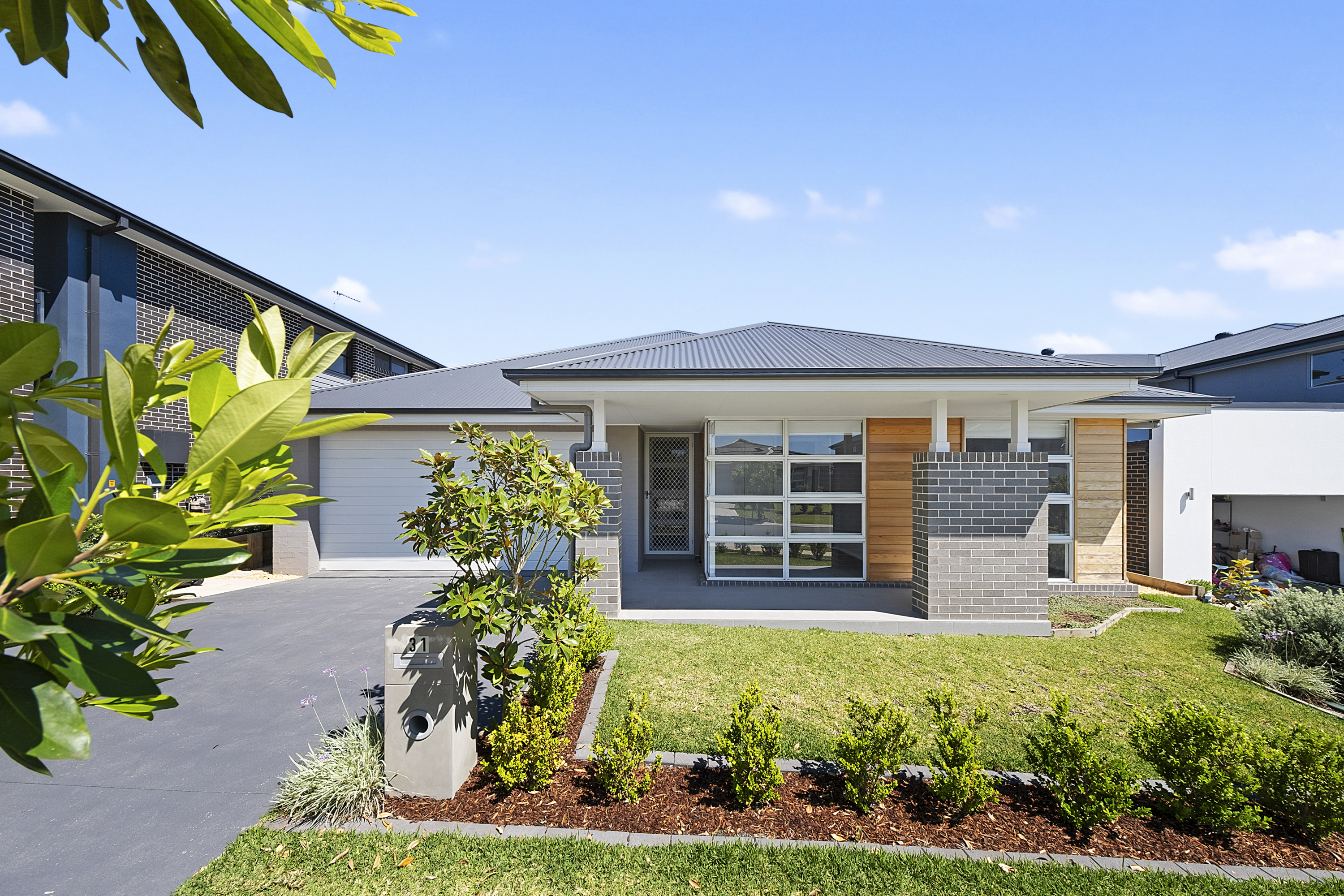31 Kalinda Avenue, Gables Leased by Cutcliffe Properties - image 1
