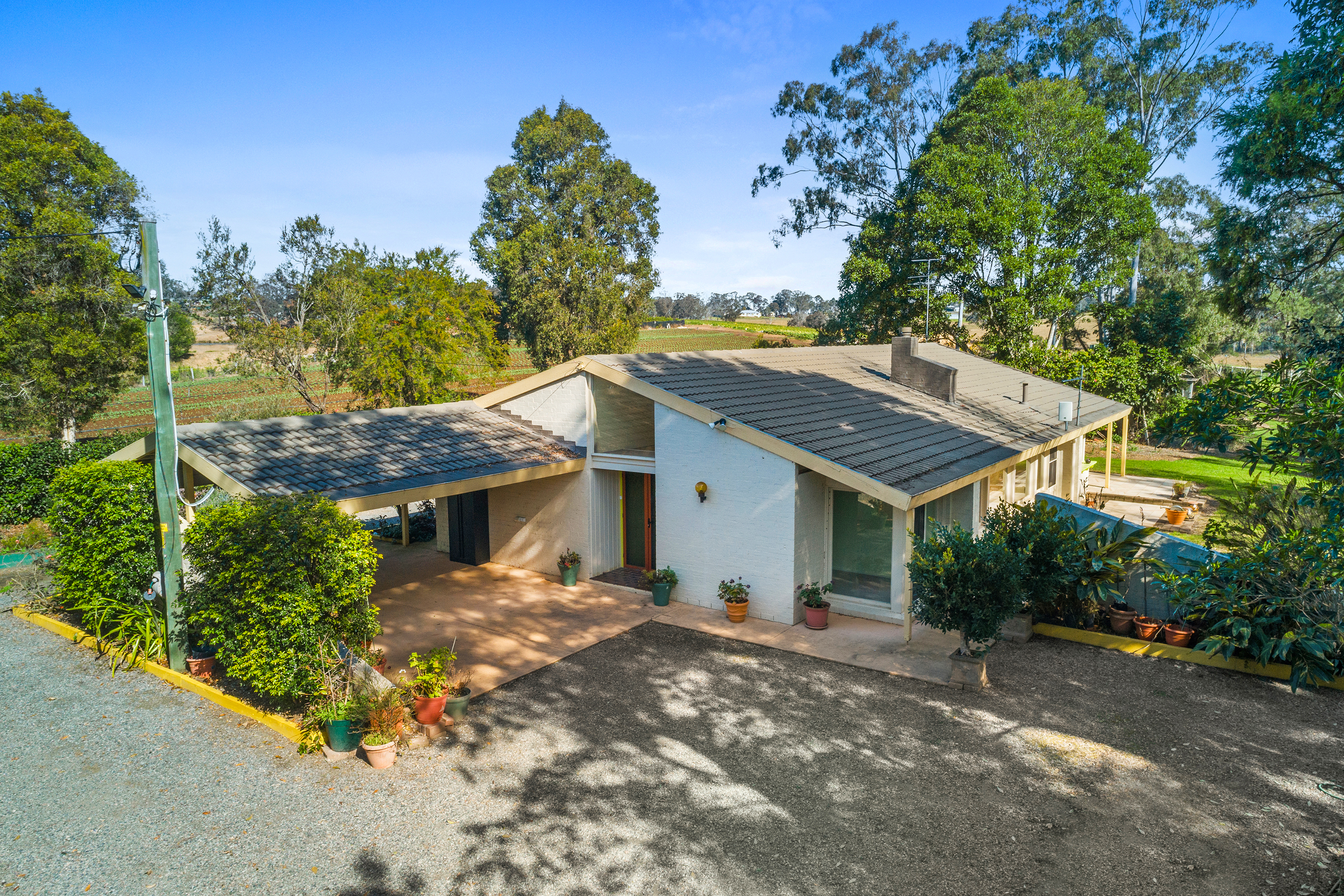 37 Hilltop Road, Tennyson Auction by Cutcliffe Properties - image 3