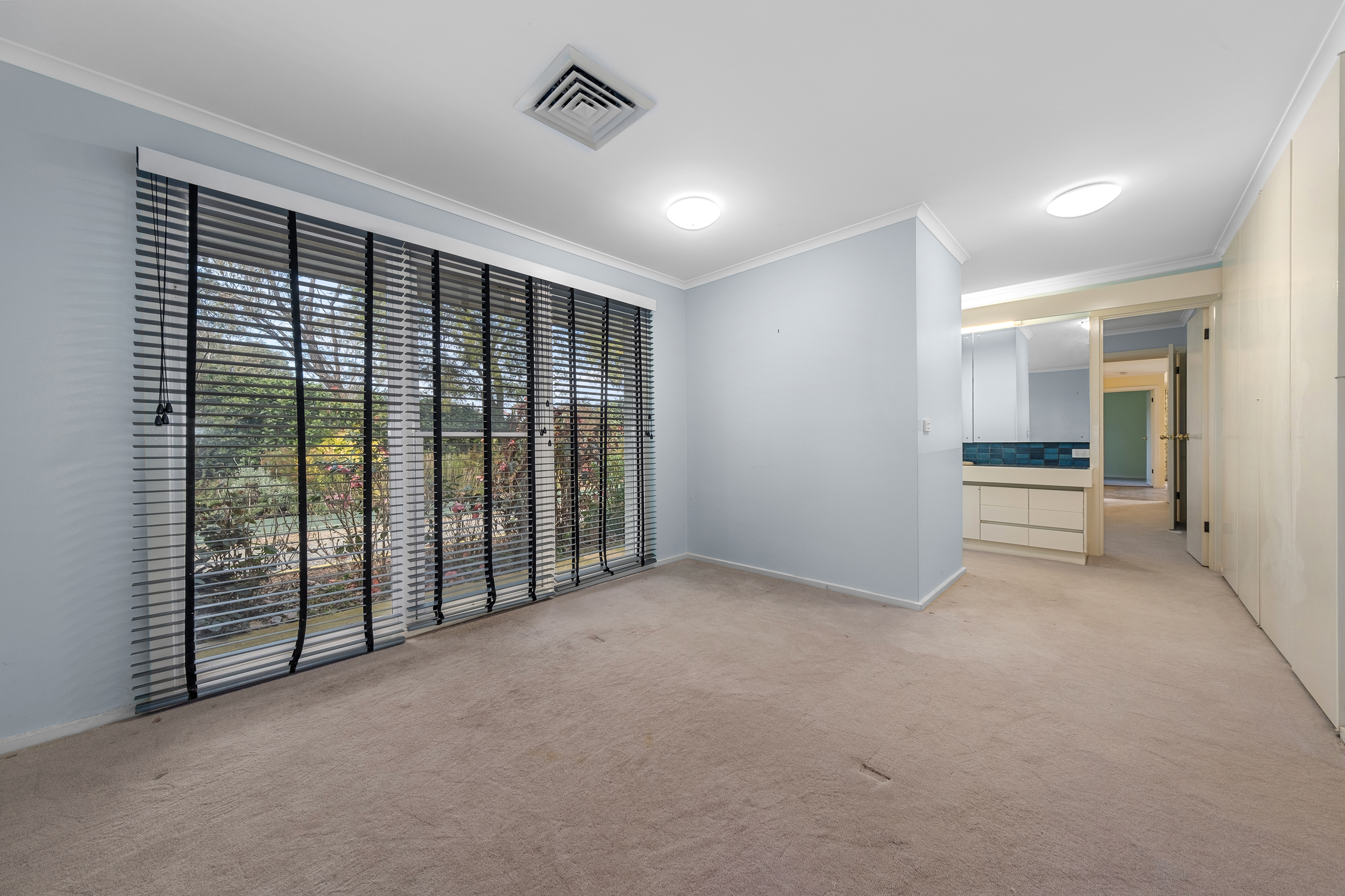 37 Hilltop Road, Tennyson Auction by Cutcliffe Properties - image 7