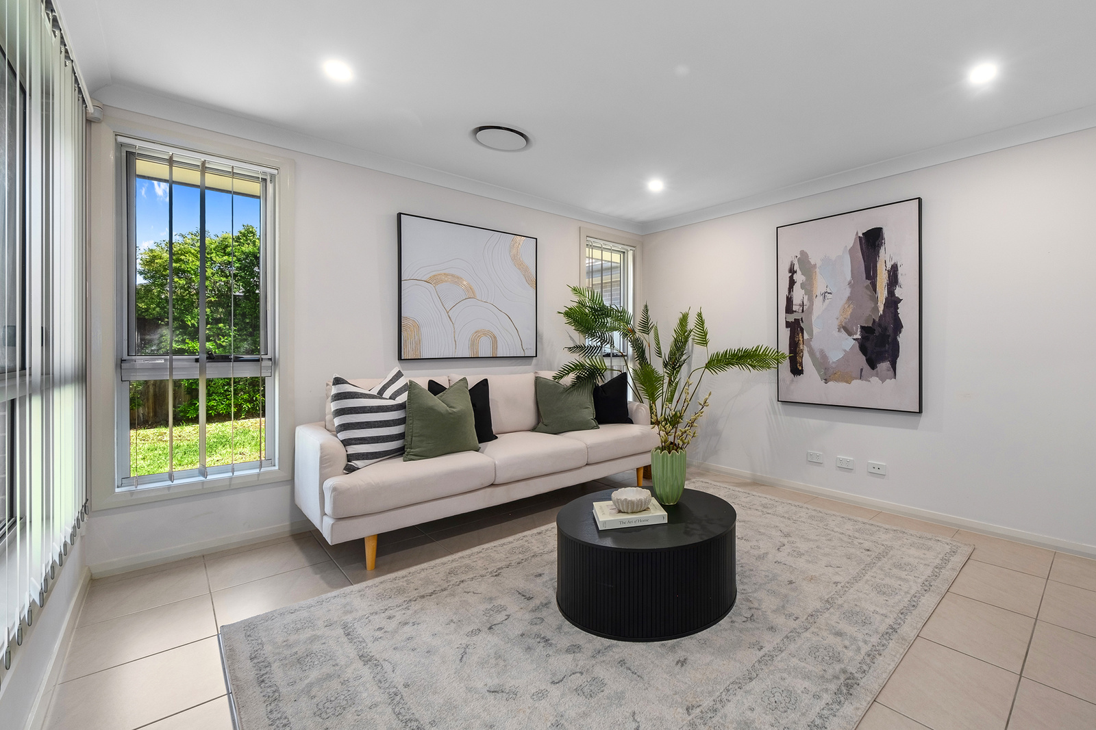 18 Sundowner Parkway, Gables Sold by Cutcliffe Properties - image 5