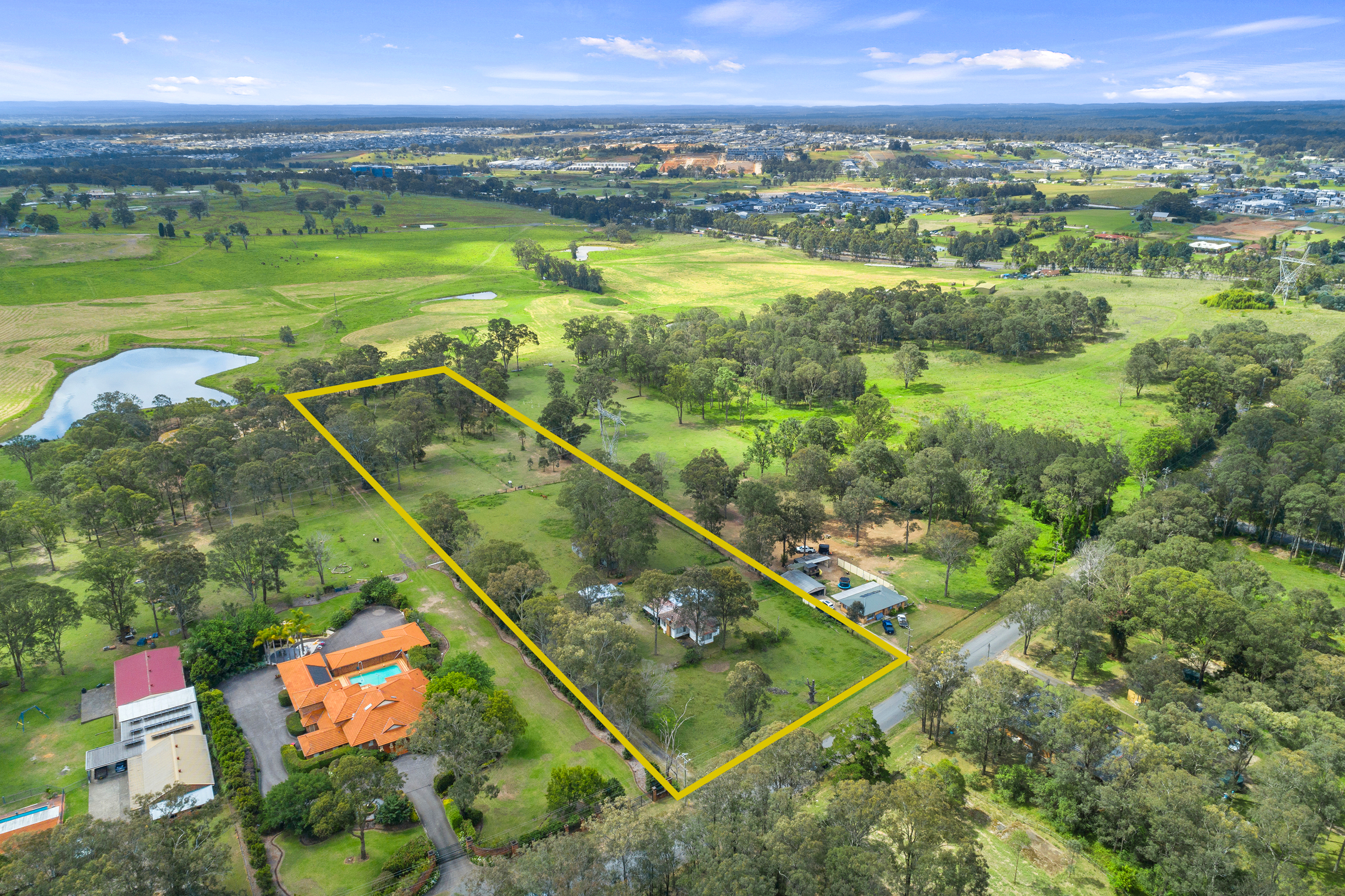 62 Guntawong Road, Rouse Hill Sold by Cutcliffe Properties - image 3