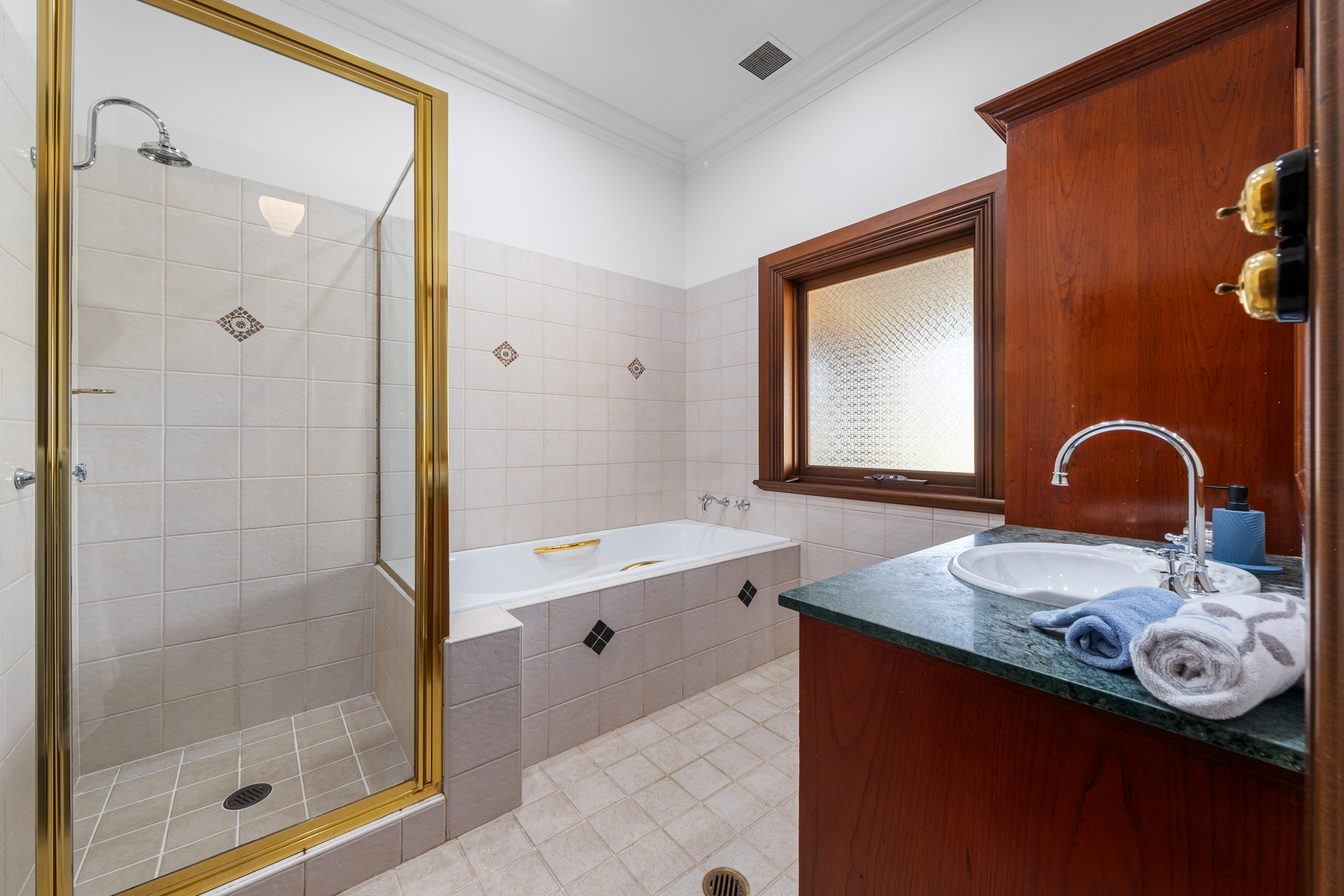 40a St Marys Road, Berkshire Park For Sale by Cutcliffe Properties - image 26