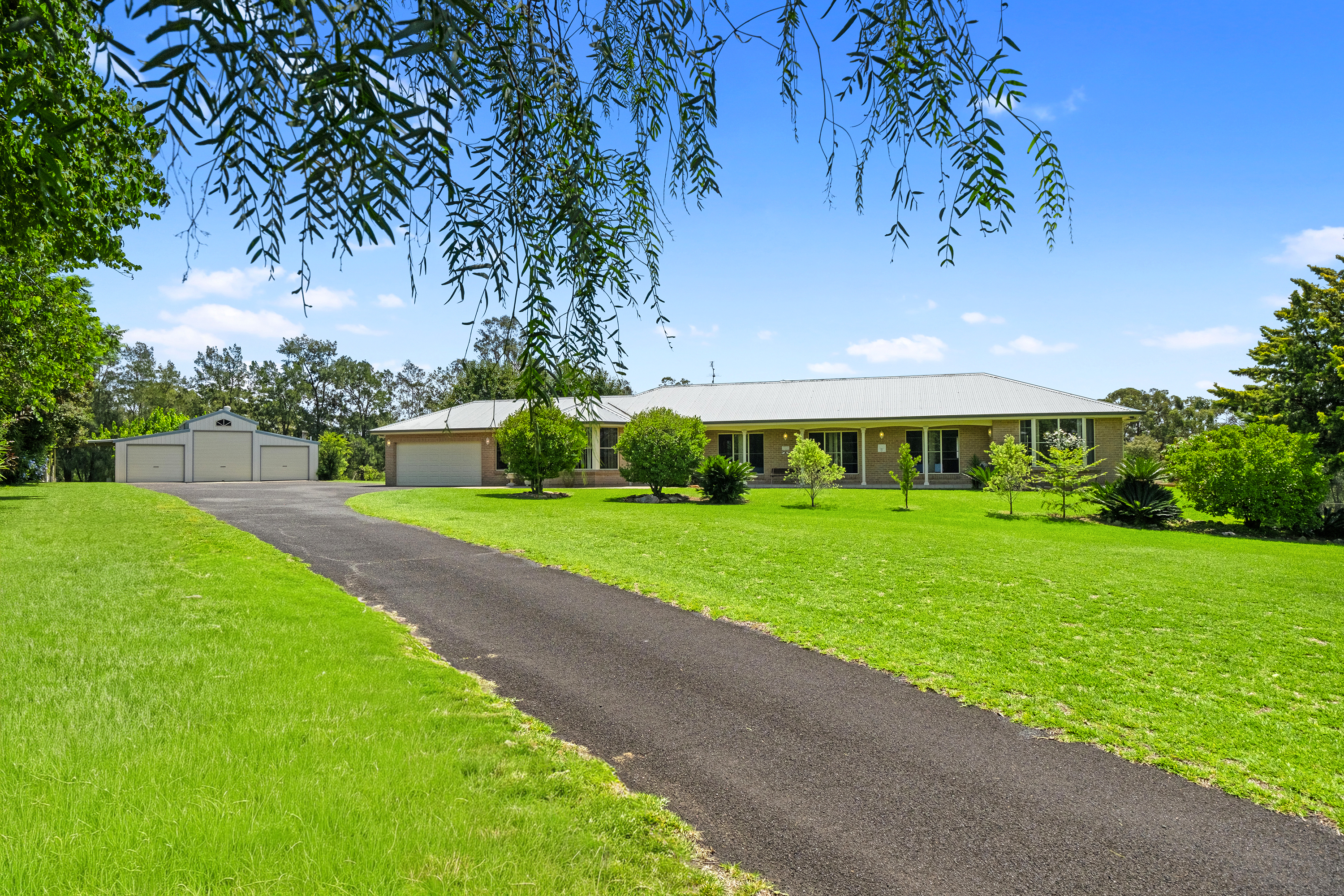 433 East Kurrajong Road, East Kurrajong For Sale by Cutcliffe Properties - image 2