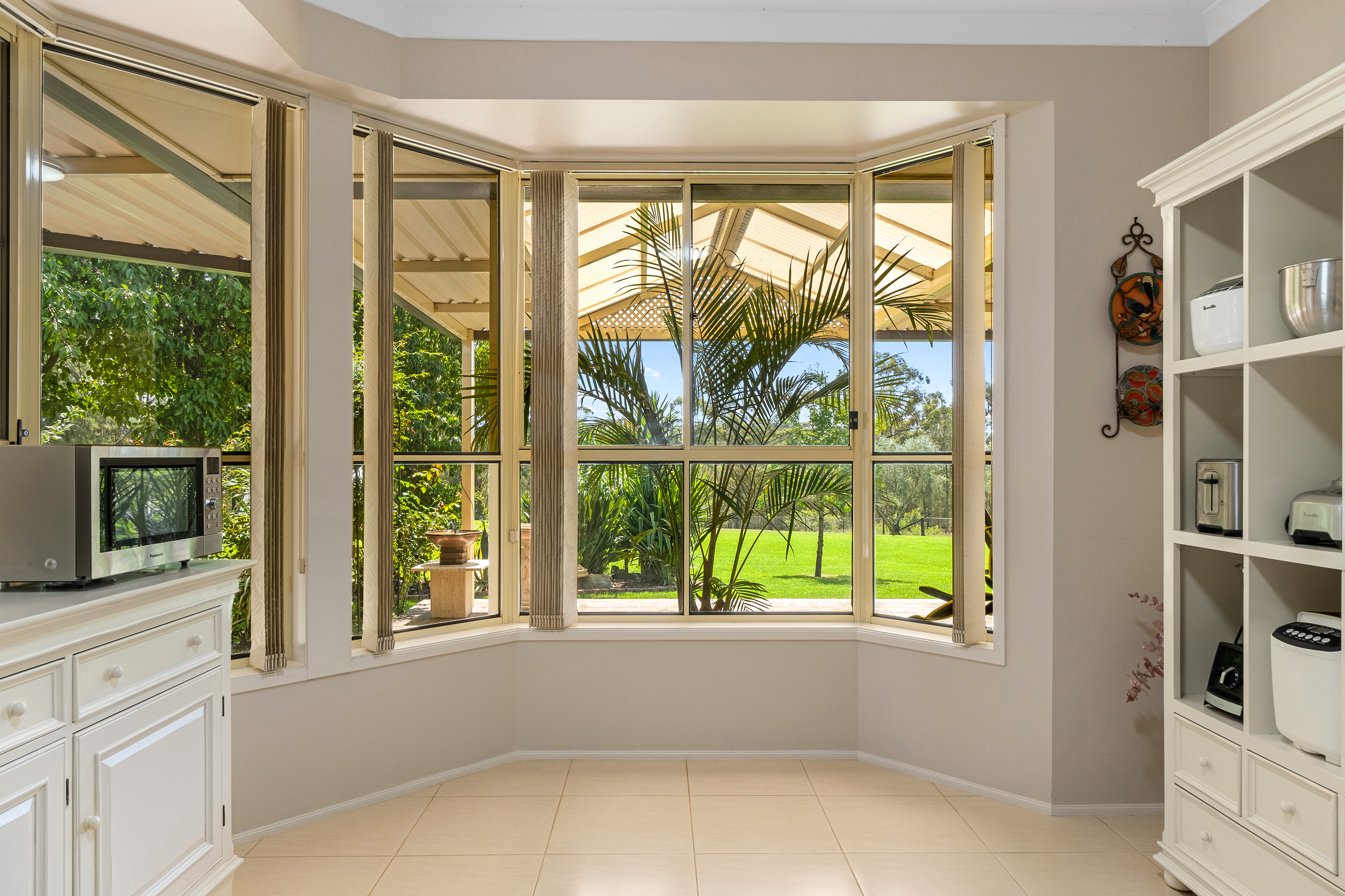 433 East Kurrajong Road, East Kurrajong For Sale by Cutcliffe Properties - image 9