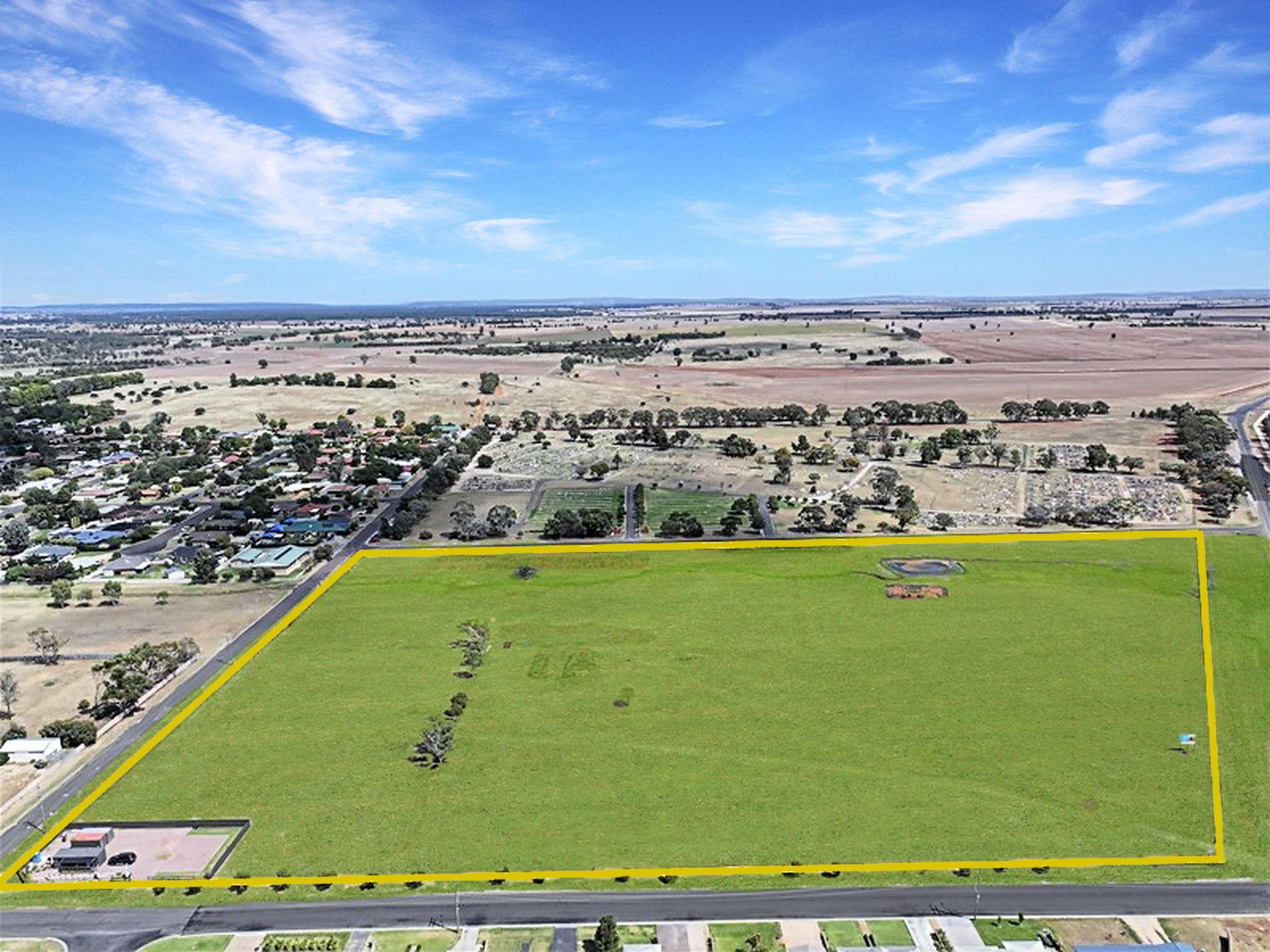 1 Bogan Gate Road, Forbes For Sale by Cutcliffe Properties