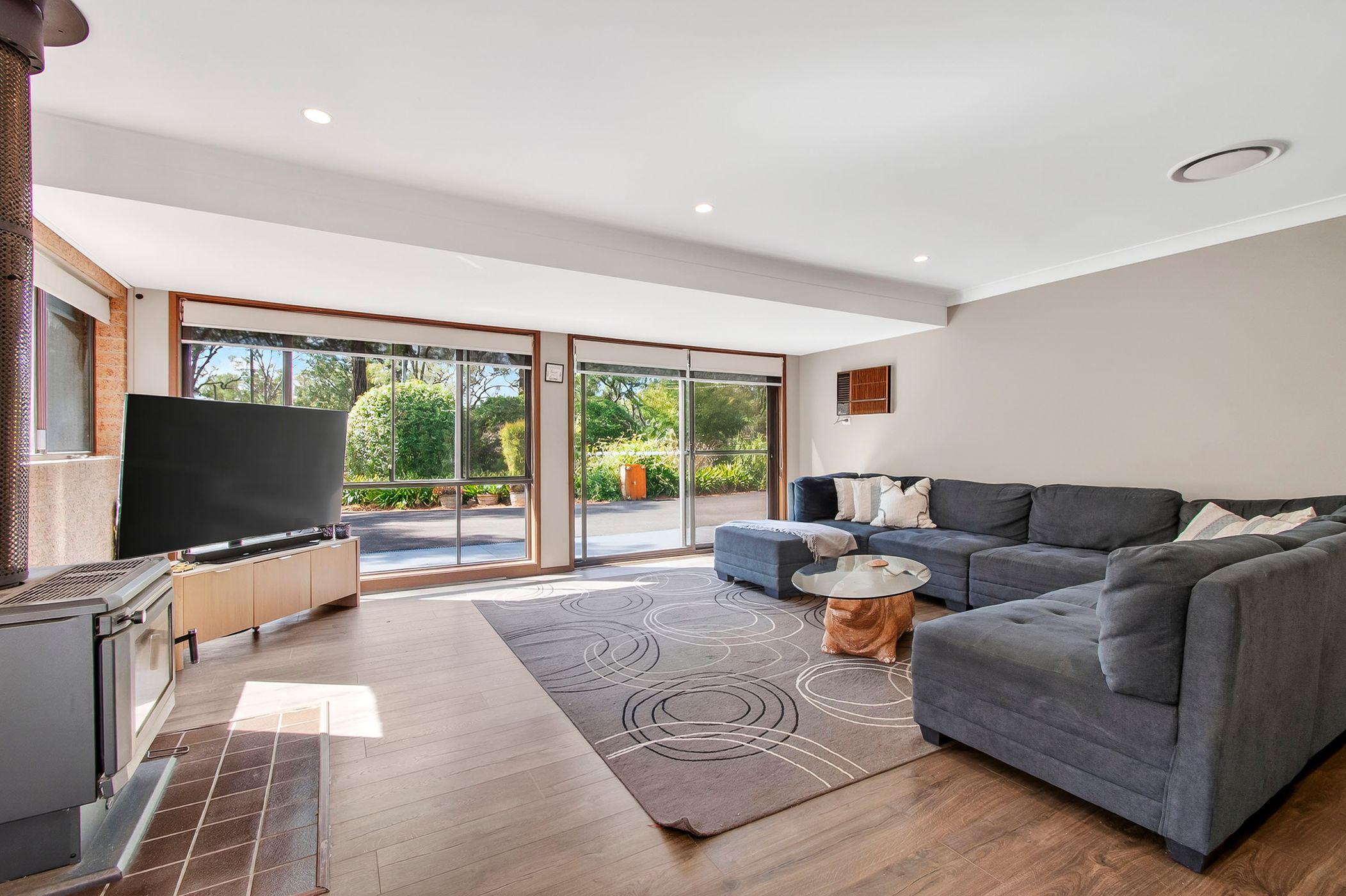 49 Sutherland Road, Londonderry For Sale by Cutcliffe Properties - image 9