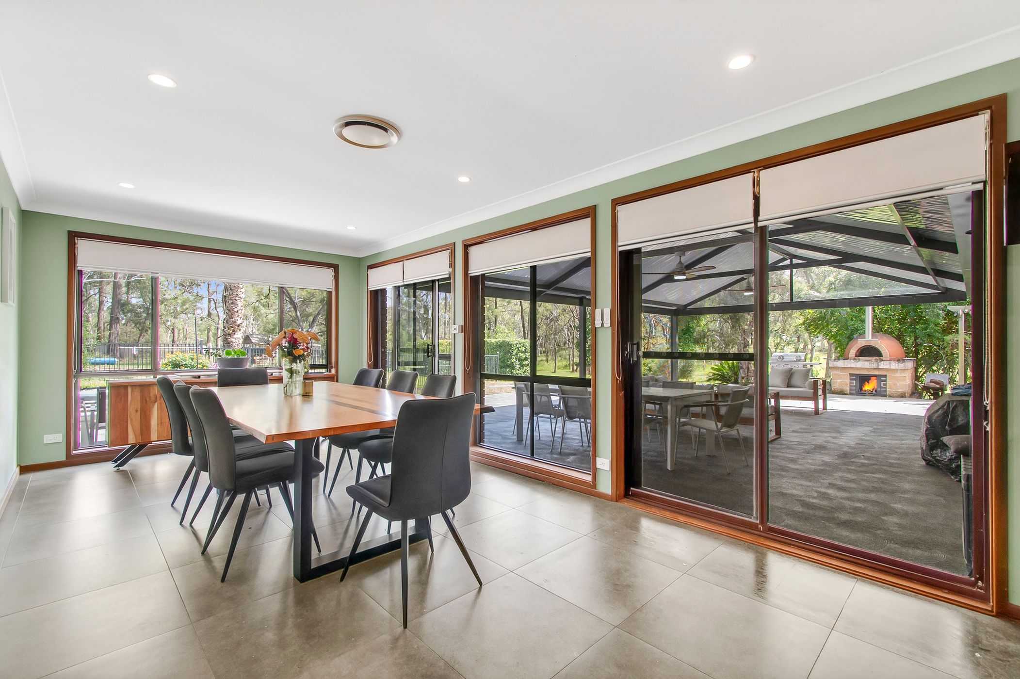 49 Sutherland Road, Londonderry For Sale by Cutcliffe Properties - image 8