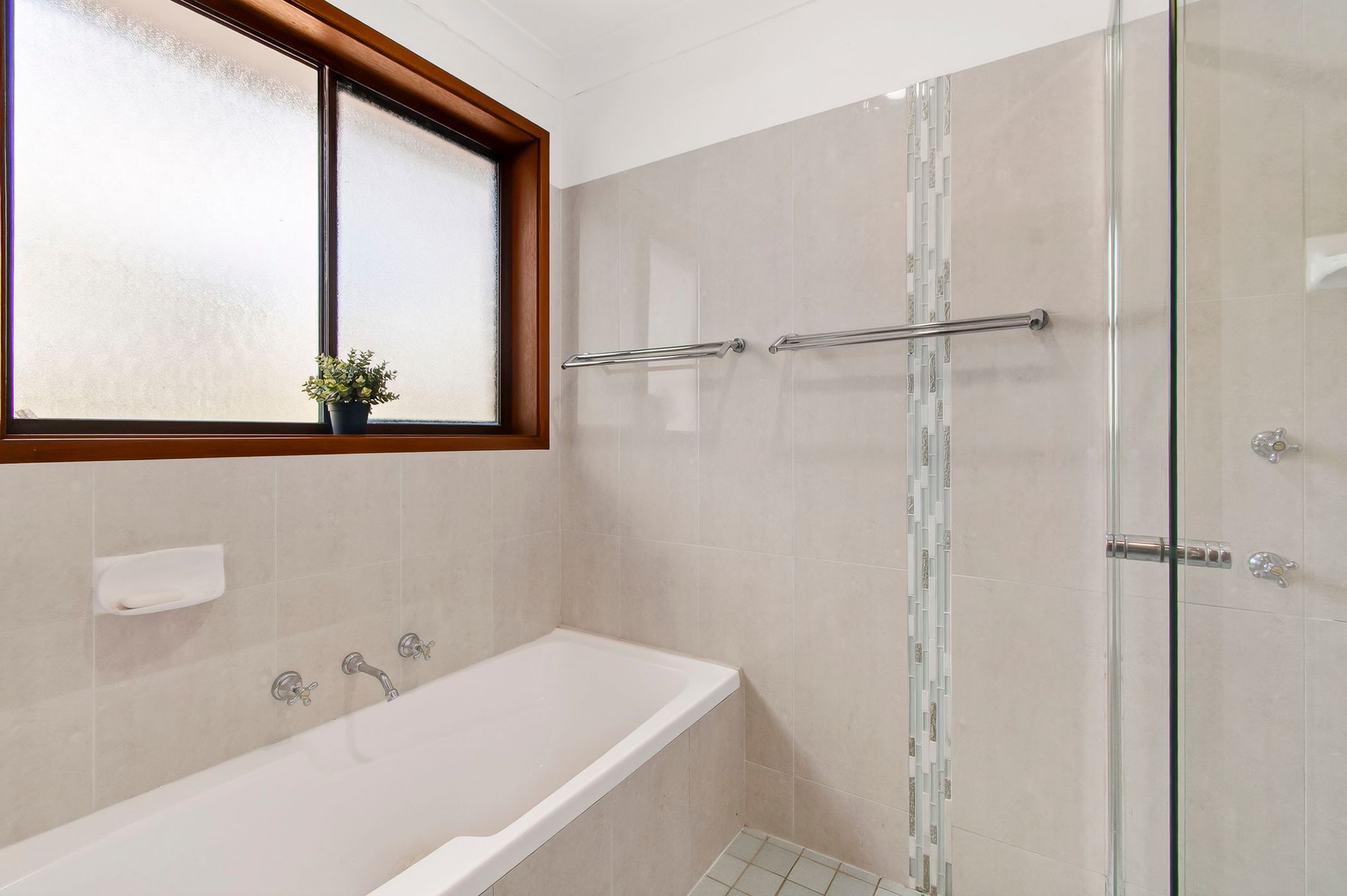 49 Sutherland Road, Londonderry For Sale by Cutcliffe Properties - image 12