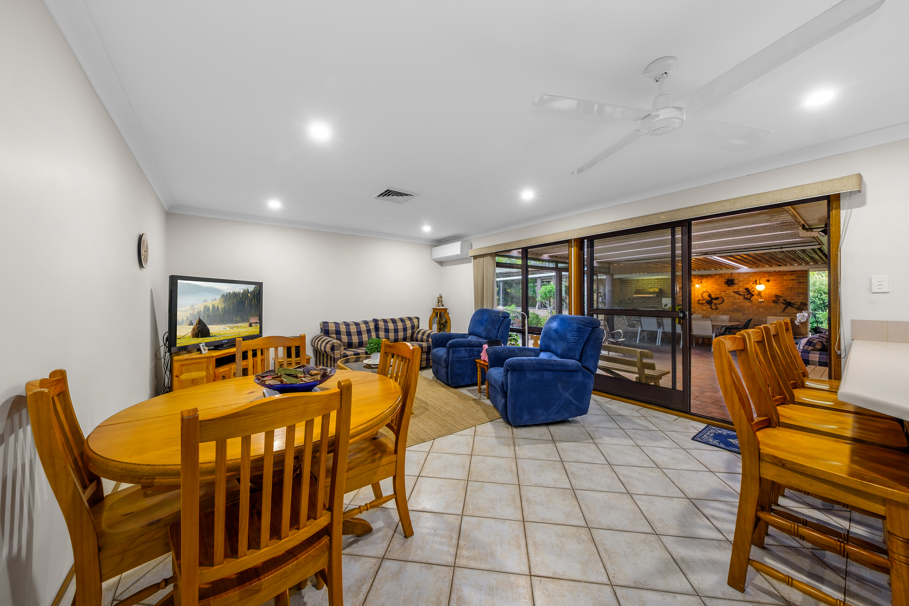 27 Blackwood Road, Vineyard Sold by Cutcliffe Properties - image 6