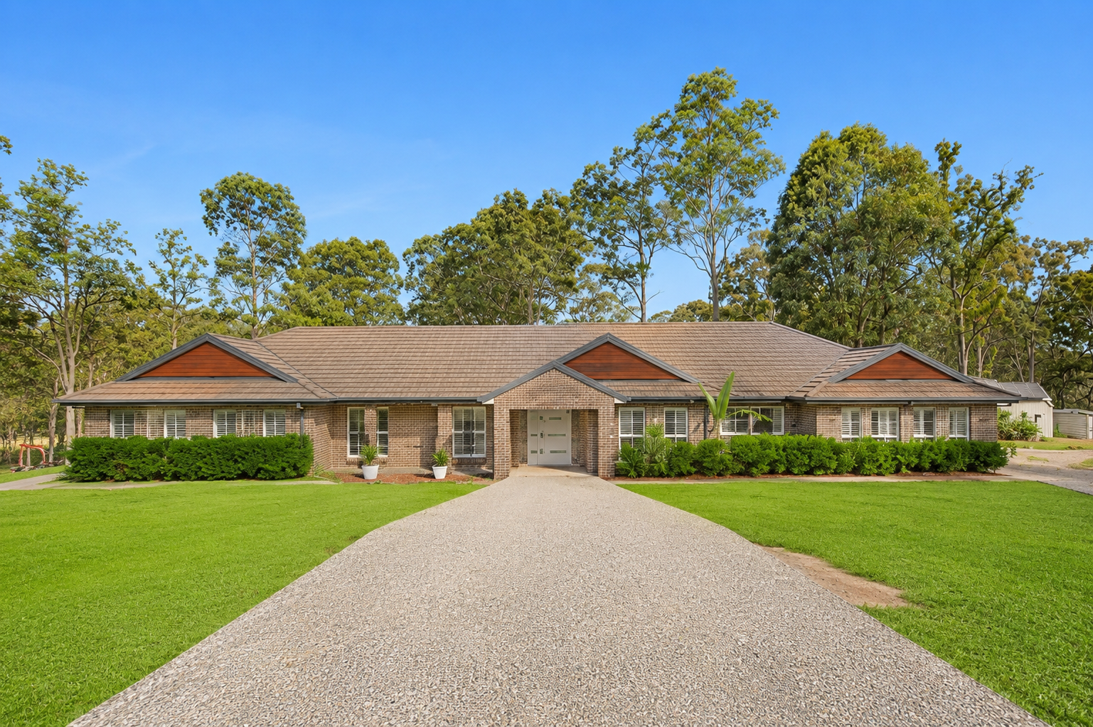 196 Royerdale Place, East Kurrajong For Sale by Cutcliffe Properties
