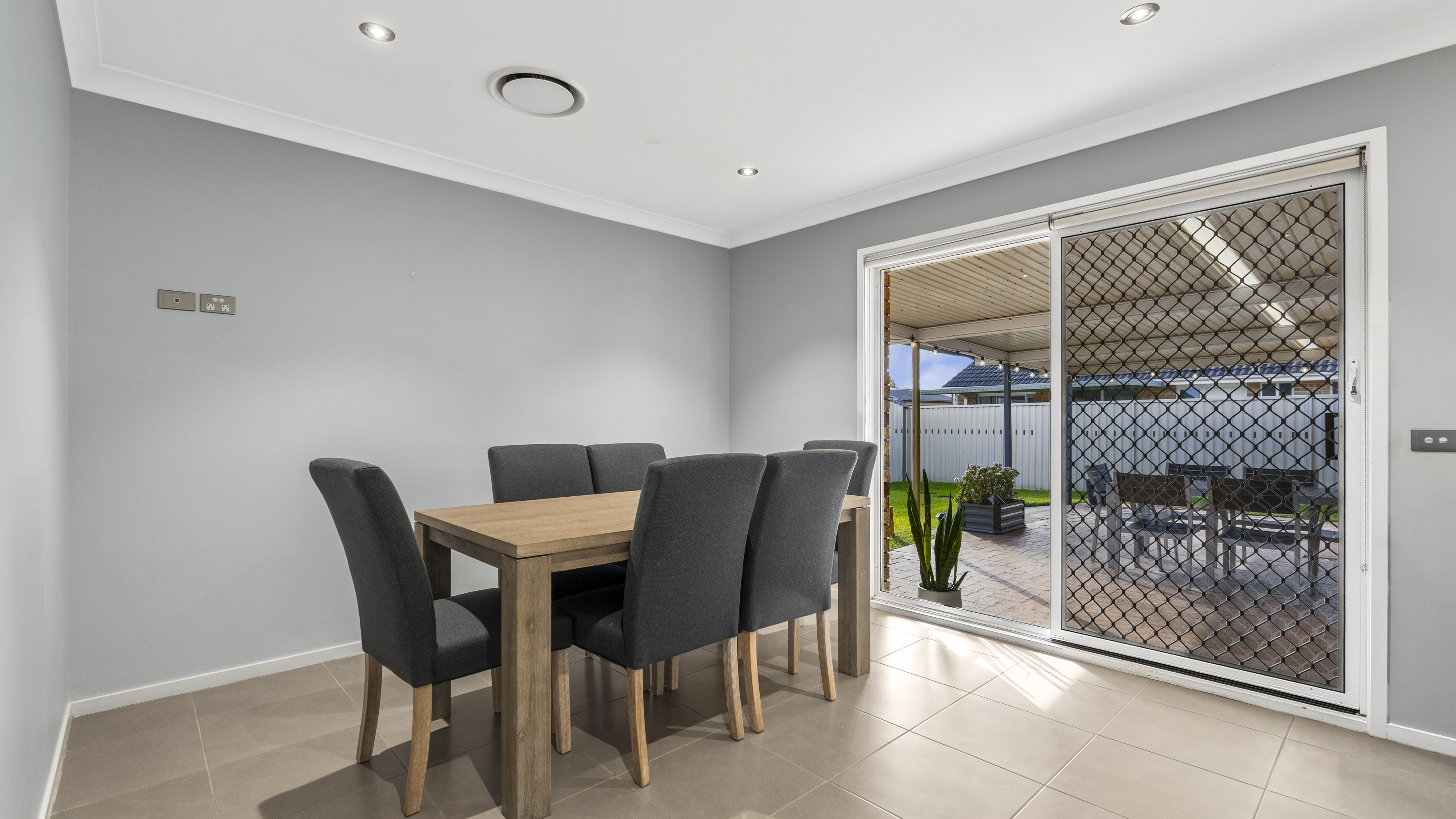 34 Settlers Crescent, Bligh Park Auction by Cutcliffe Properties - image 5