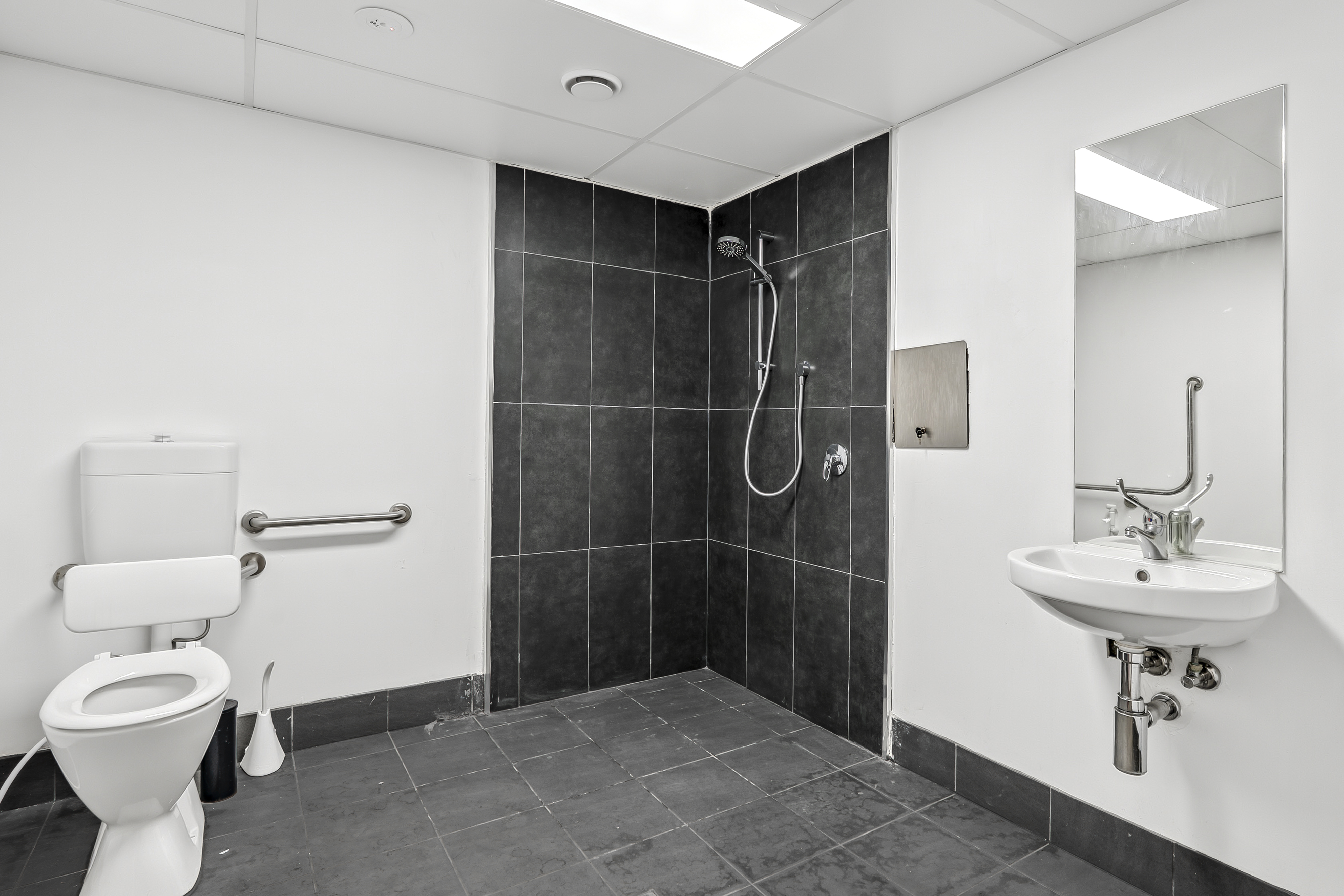 Unit 18/26 Park Road, Mulgrave Auction by Cutcliffe Properties - image 14