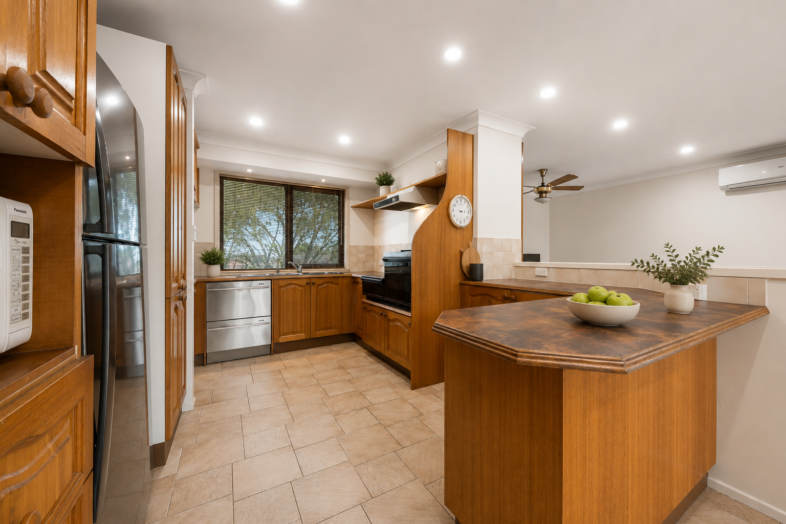 23 Pamela Crescent, Bowen Mountain For Sale by Cutcliffe Properties - image 5