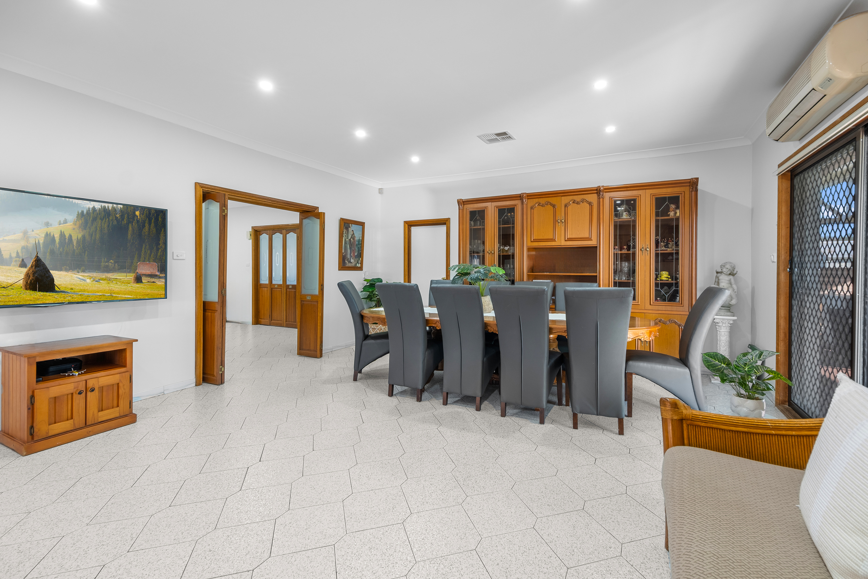 250 Seventh Avenue, Llandilo For Sale by Cutcliffe Properties - image 7