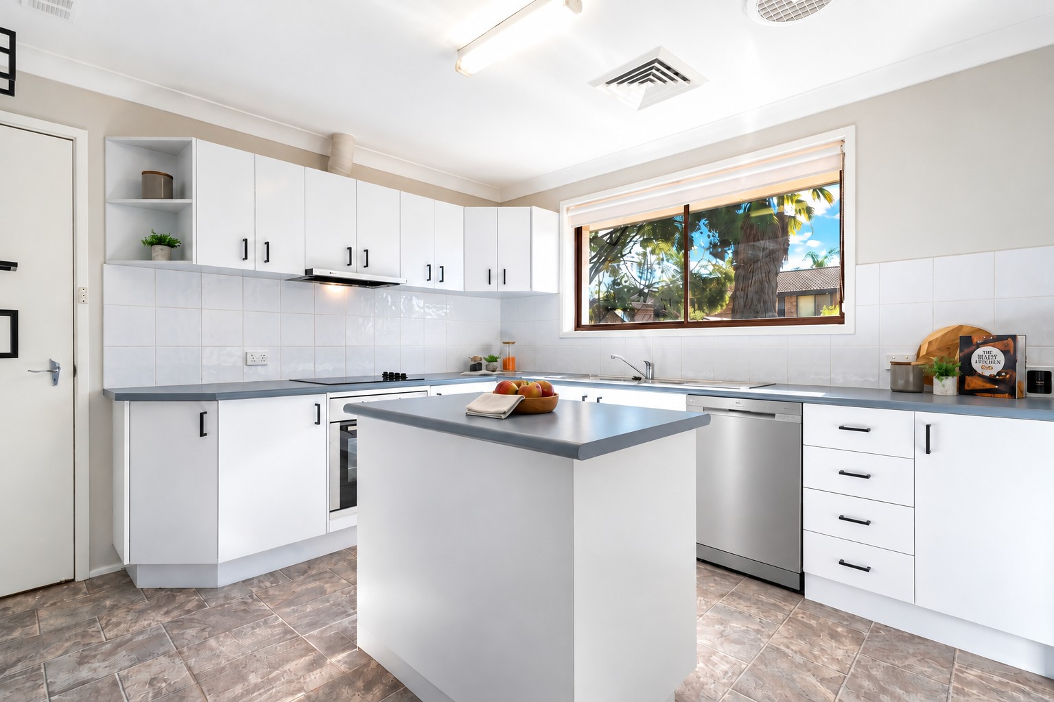 19 McGrath Road, McGraths Hill For Sale by Cutcliffe Properties - image 7
