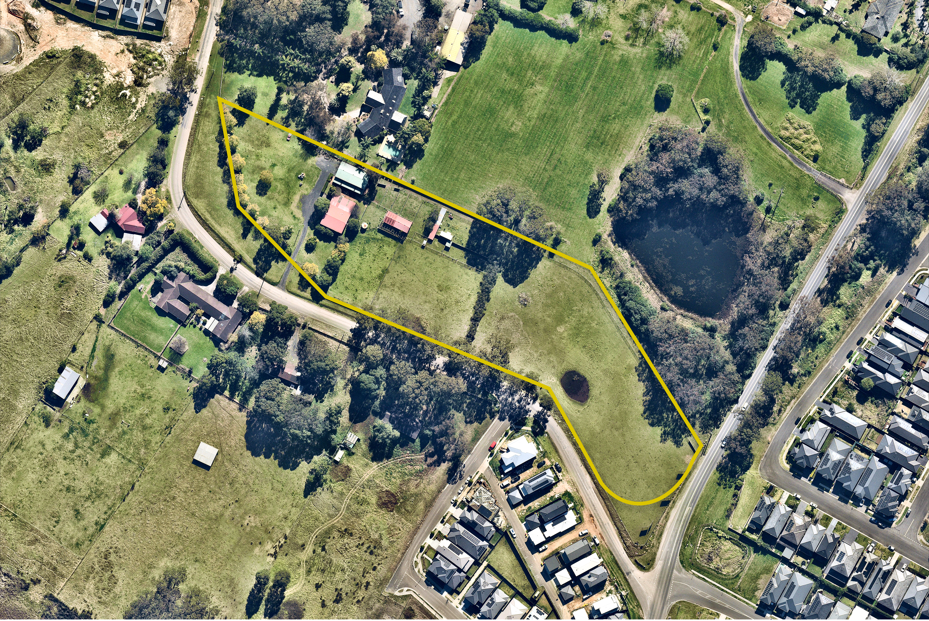 331 Commercial Road, Oakville For Sale by Cutcliffe Properties