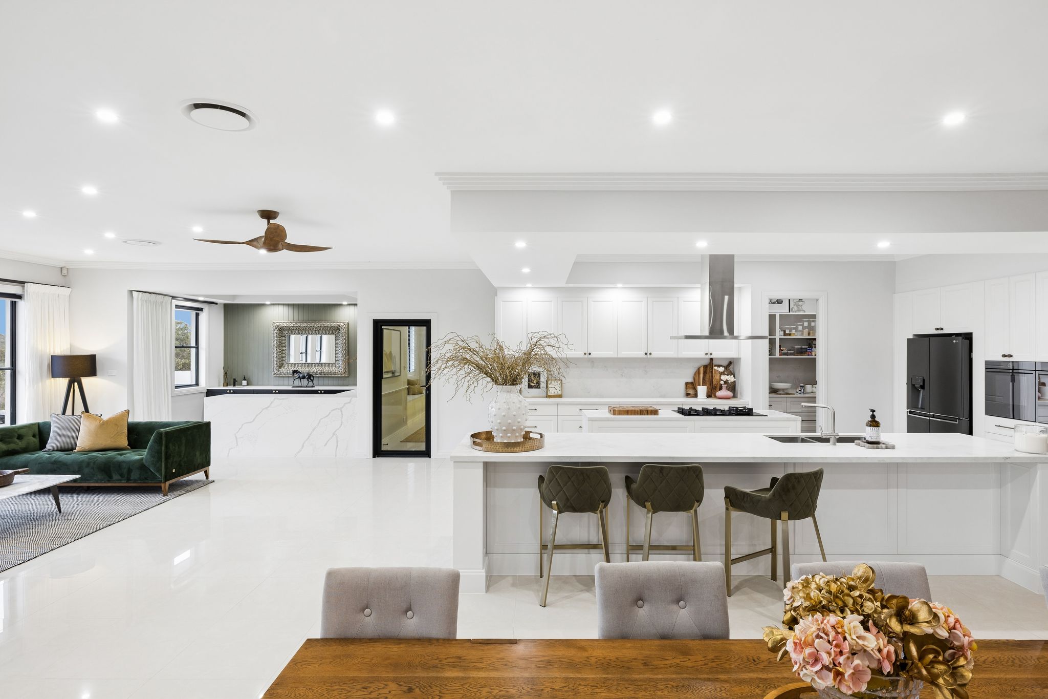324 Saunders Road, Oakville For Sale by Cutcliffe Properties - image 7