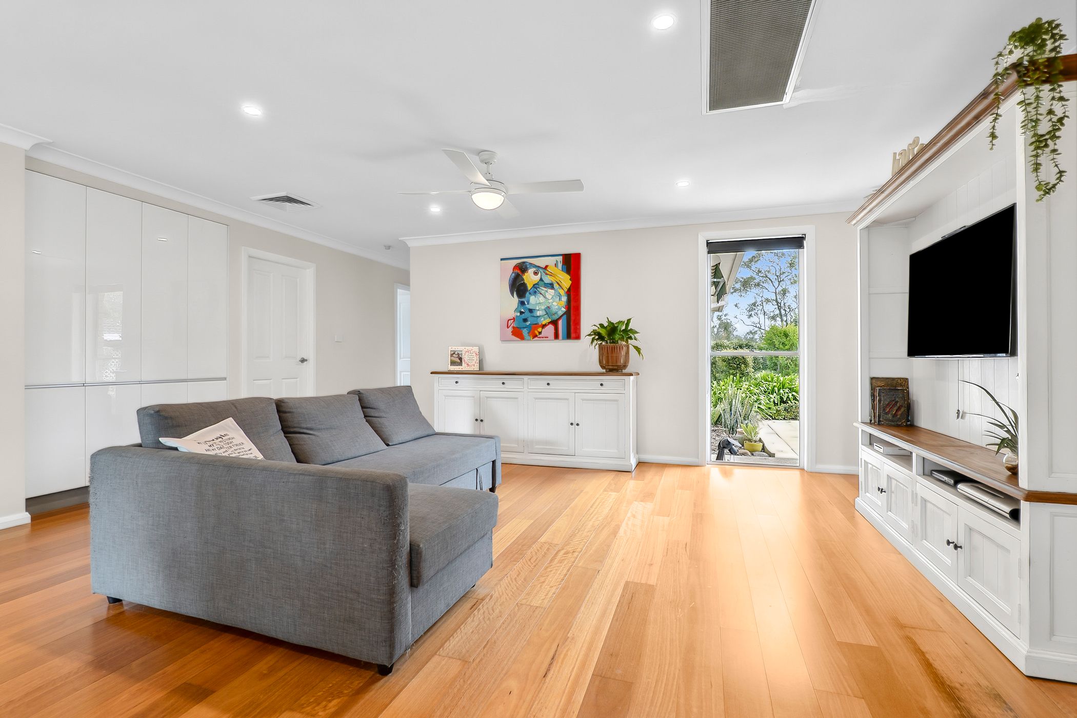 25-29 Carrington Road, Londonderry For Sale by Cutcliffe Properties - image 14