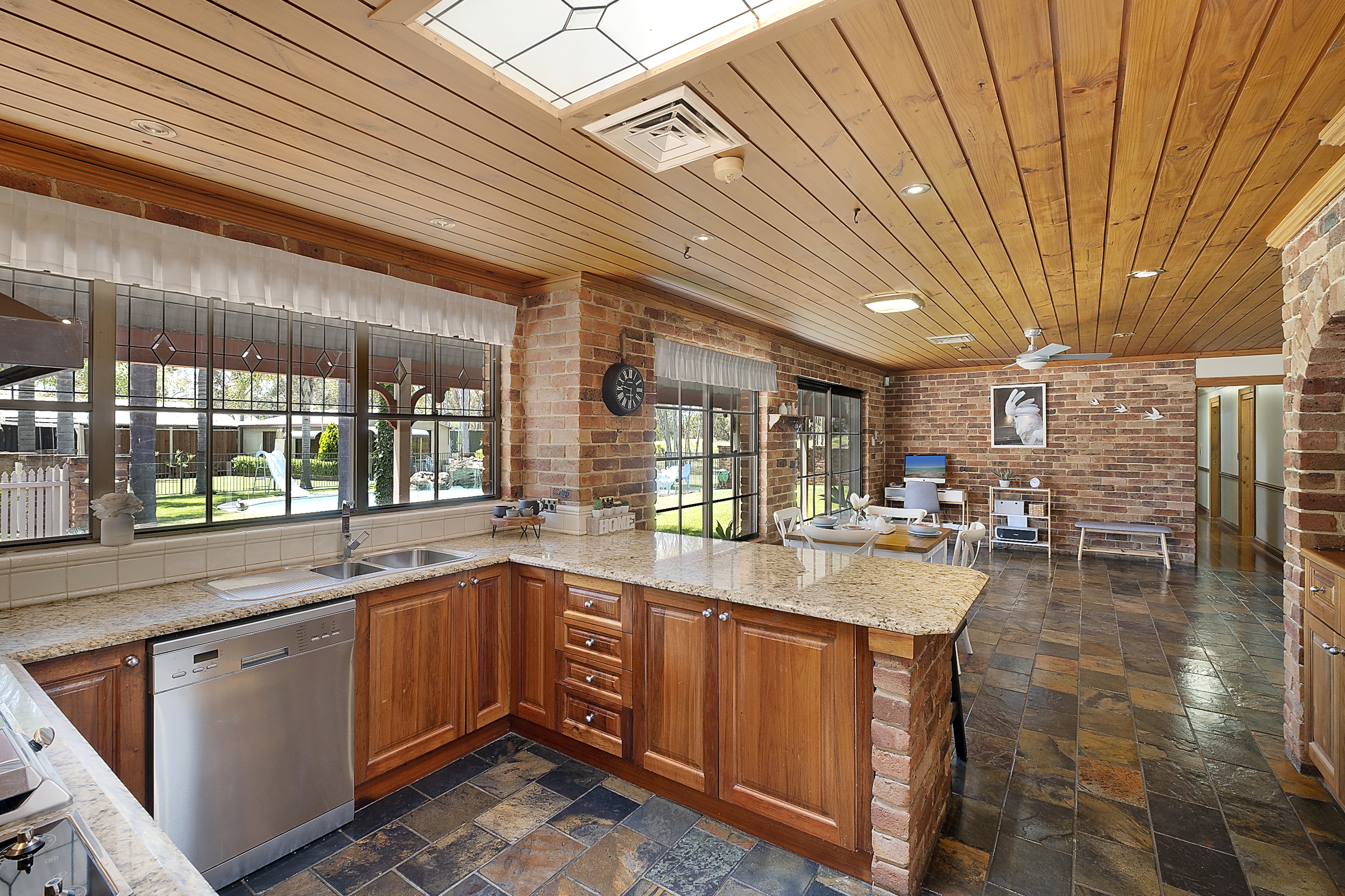 131-147 Cranebrook Road, Cranebrook For Lease by Cutcliffe Properties - image 4