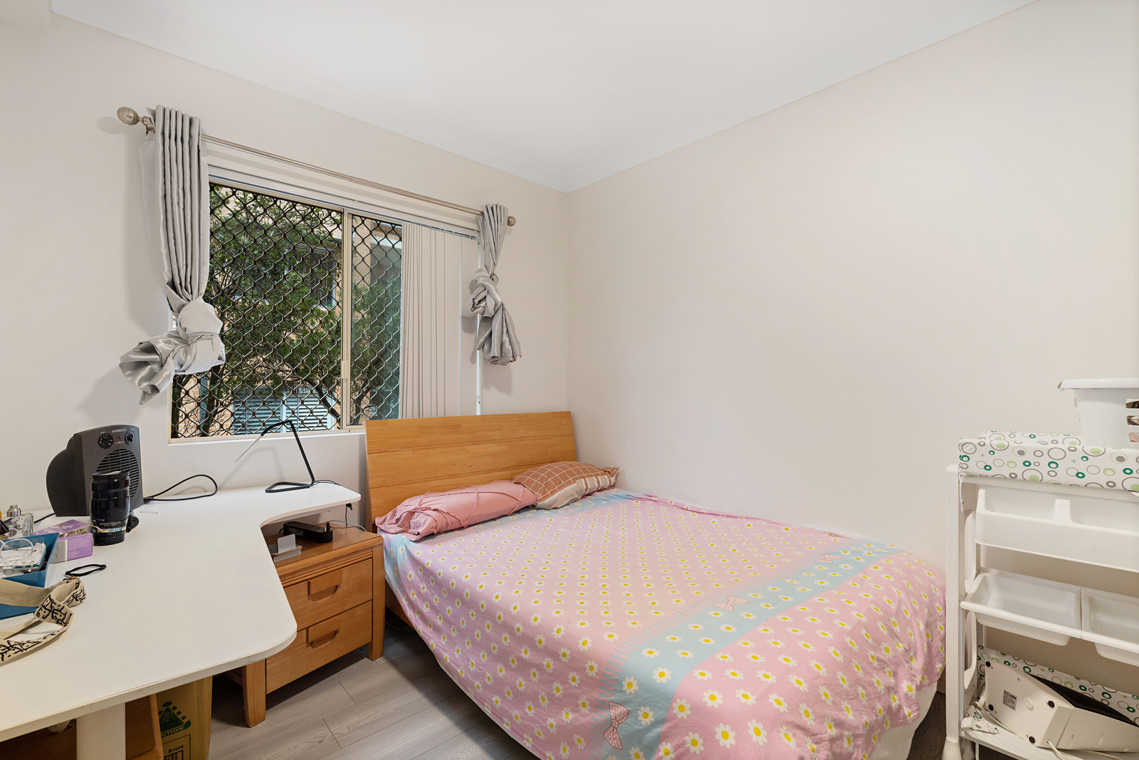 Image: SOLD WITHIN ONE WEEK BY HT WILLS