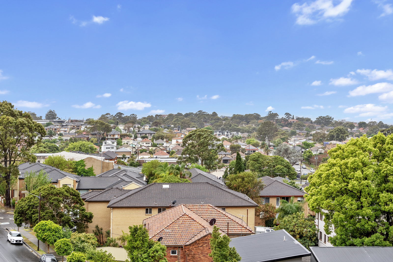 Image: Views of Botany Bay. Modern Apartment. Walk to Shops & Transport. Just Move In.