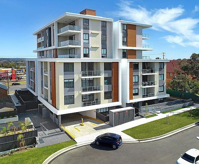 Image: Views of Botany Bay. Modern Apartment. Walk to Shops & Transport. Just Move In.