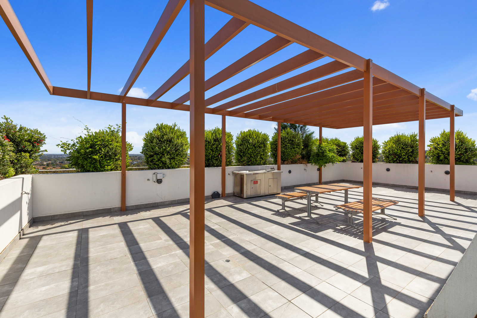 Image: Views of Botany Bay. Modern Apartment. Walk to Shops & Transport. Just Move In.