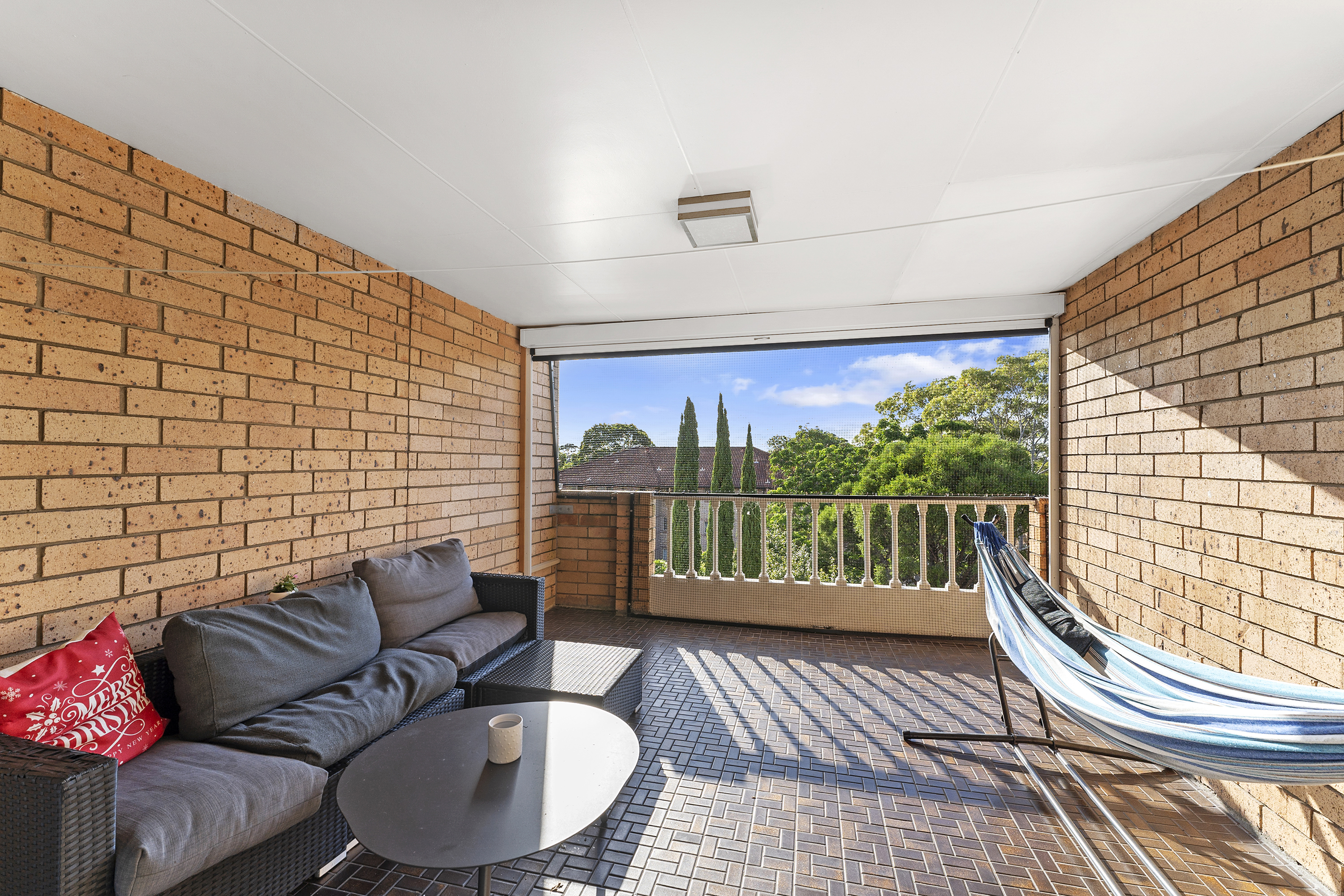 Image: Spacious & Light-Filled Apartment in a Prime Location