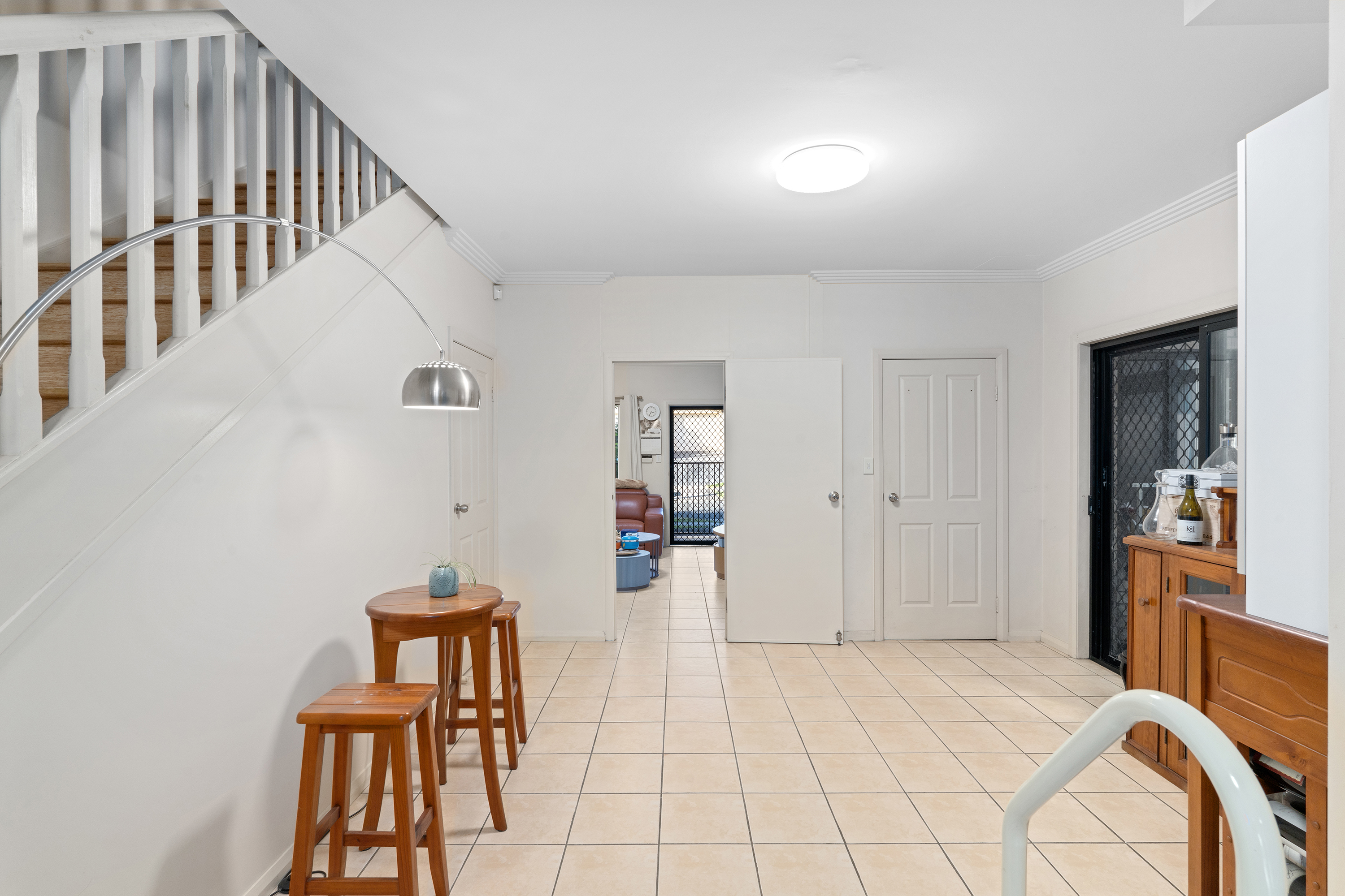 Image: Modern Elegance in a Prime Location - 21A Lawrence Street CONTACT YOYO 0425 627 887