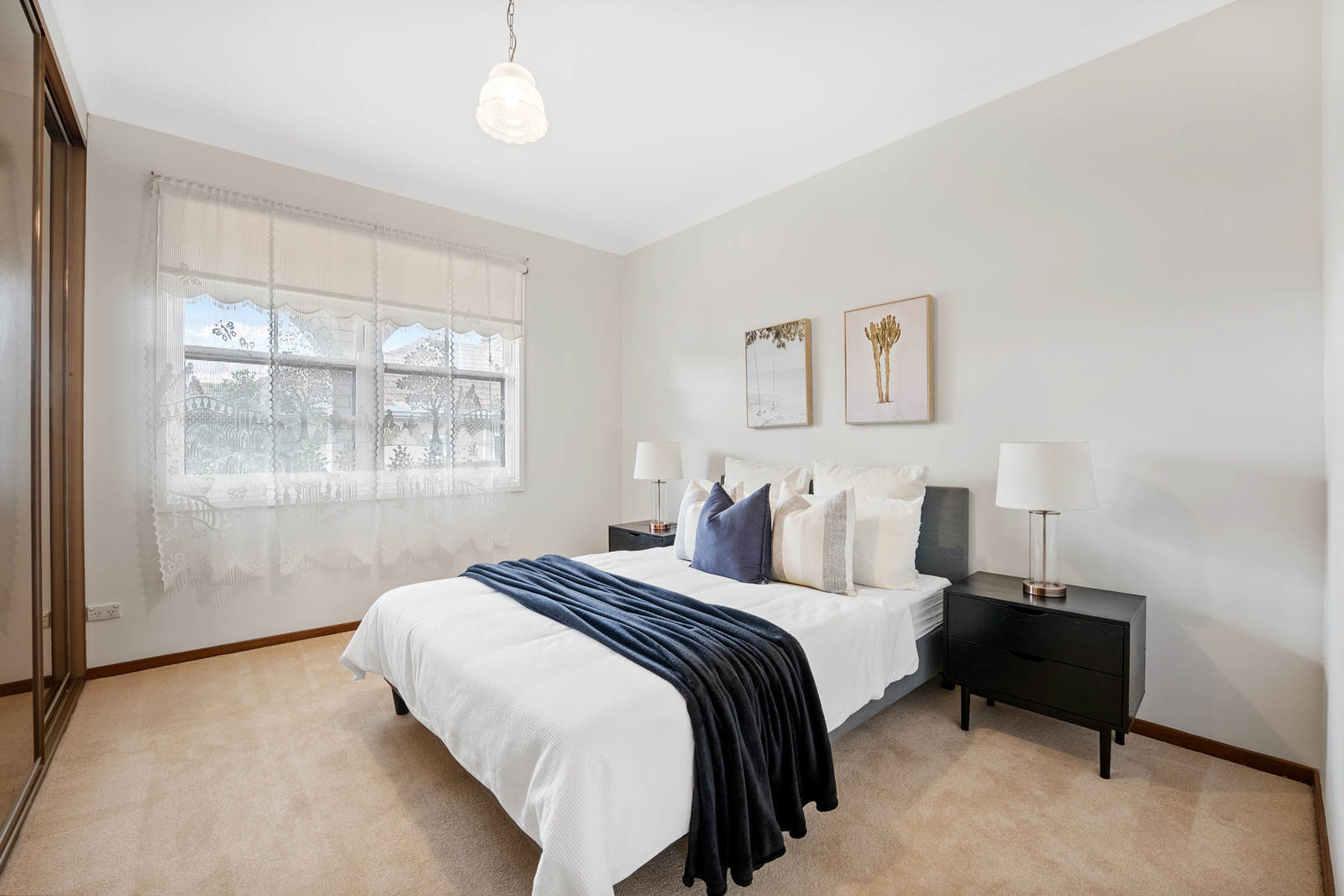 Image: Warm and Inviting Two Bedroom Villa