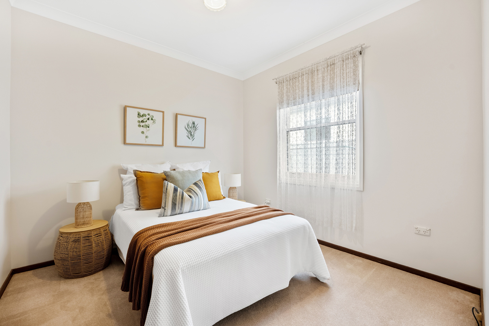 Image: Warm and Inviting Two Bedroom Villa