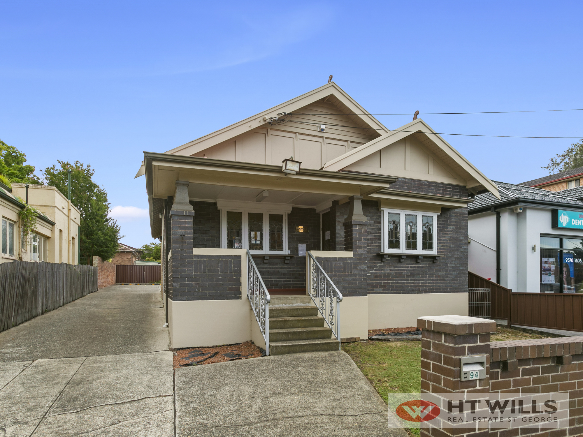 CBD Location - R3 Medium Density Zoning - Ex Doctor's Surgery 