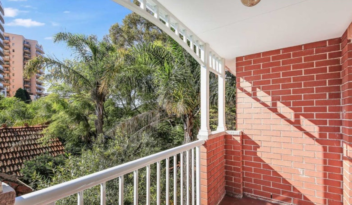 Image: Prime Location Apartment - Ideal for Investors and Young Families