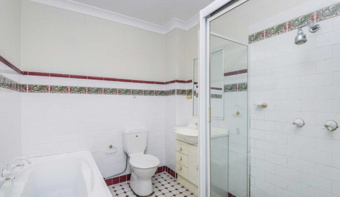 Image: Prime Location Apartment - Ideal for Investors and Young Families