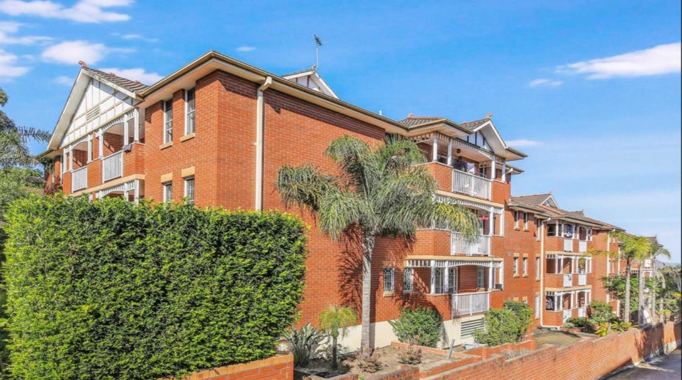 Image: Prime Location Apartment - Ideal for Investors and Young Families