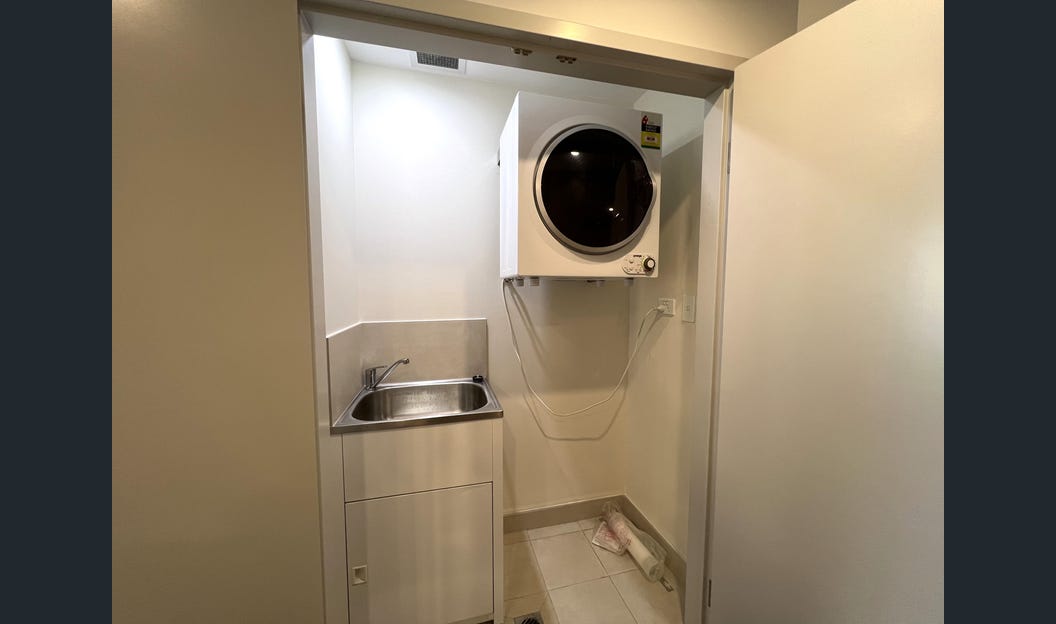 Image: Convenient Location in Hurstville's Hot Spot
