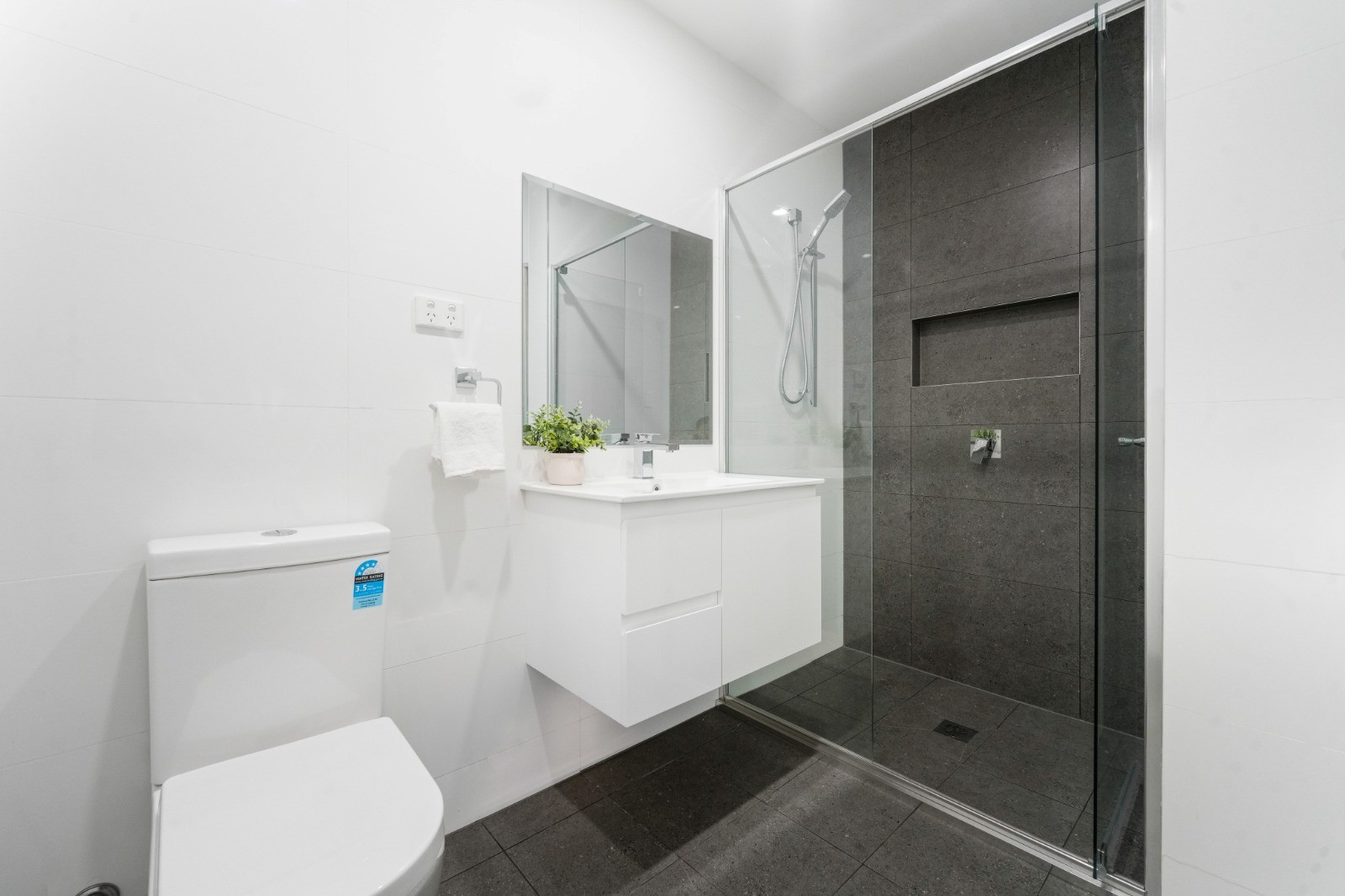 Image: Large Size 4 Bedroom Townhouse within Schofields Public School Catchment. Ready To Move In. Last Few Available, Inspect to Secure Your Dream Home