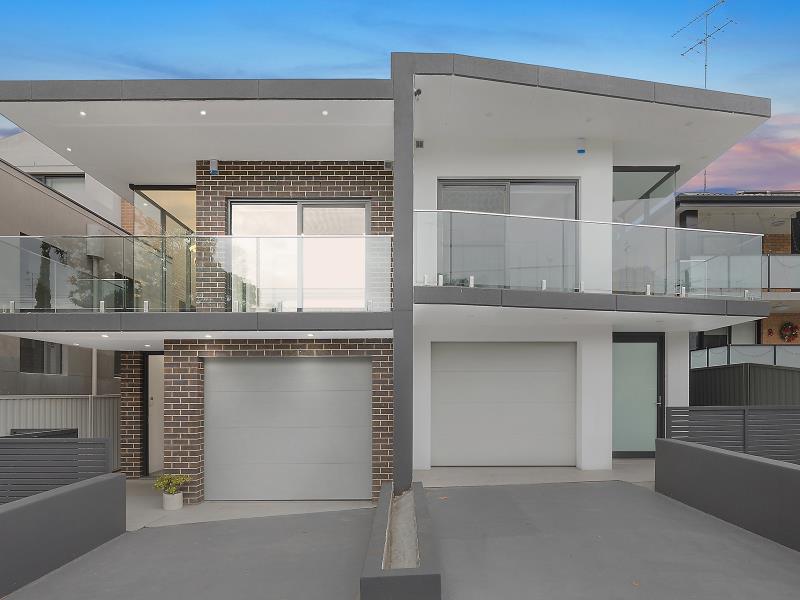 BRAND NEW DUPLEX, CLOSE TO STATION