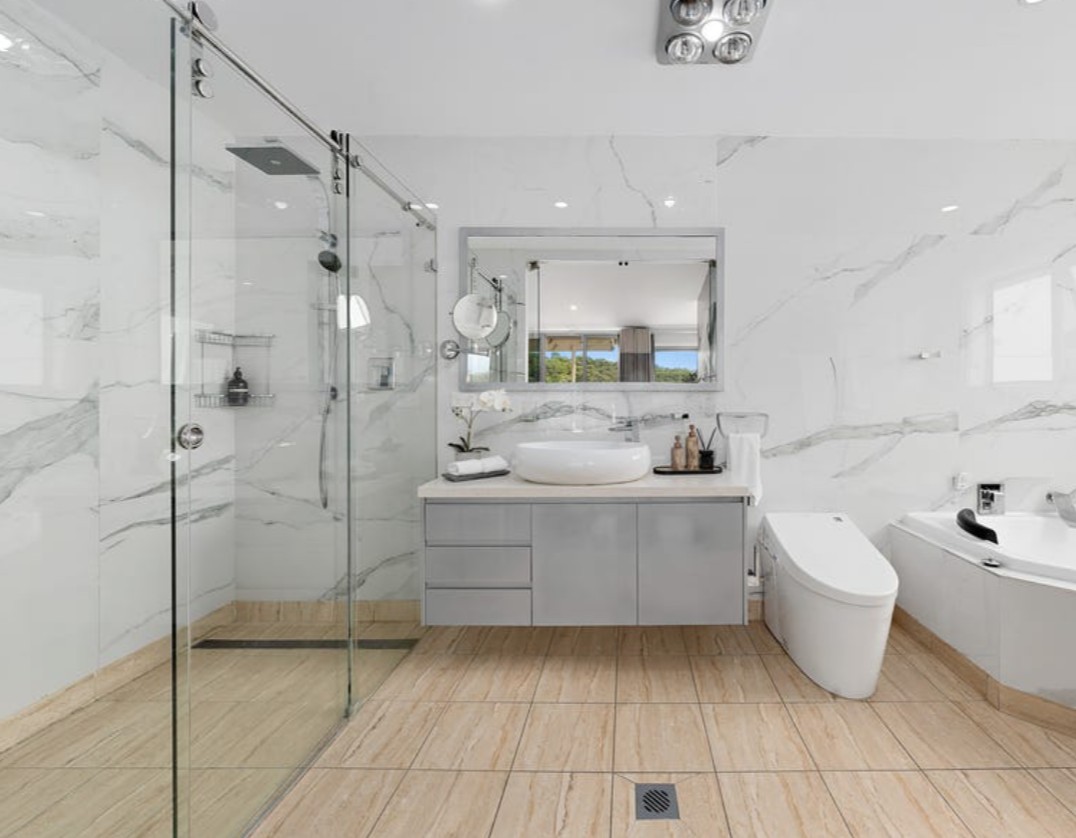 Image: Contemporary Family Living with affordable price