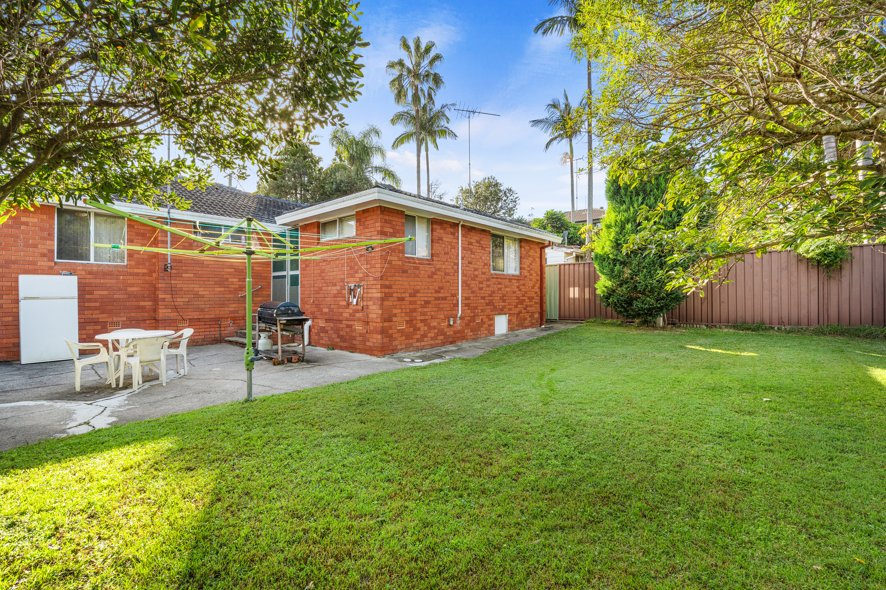 Image: When a House is a Home SINGLE LEVEL. North Facing. Charming family Home in a prime location
