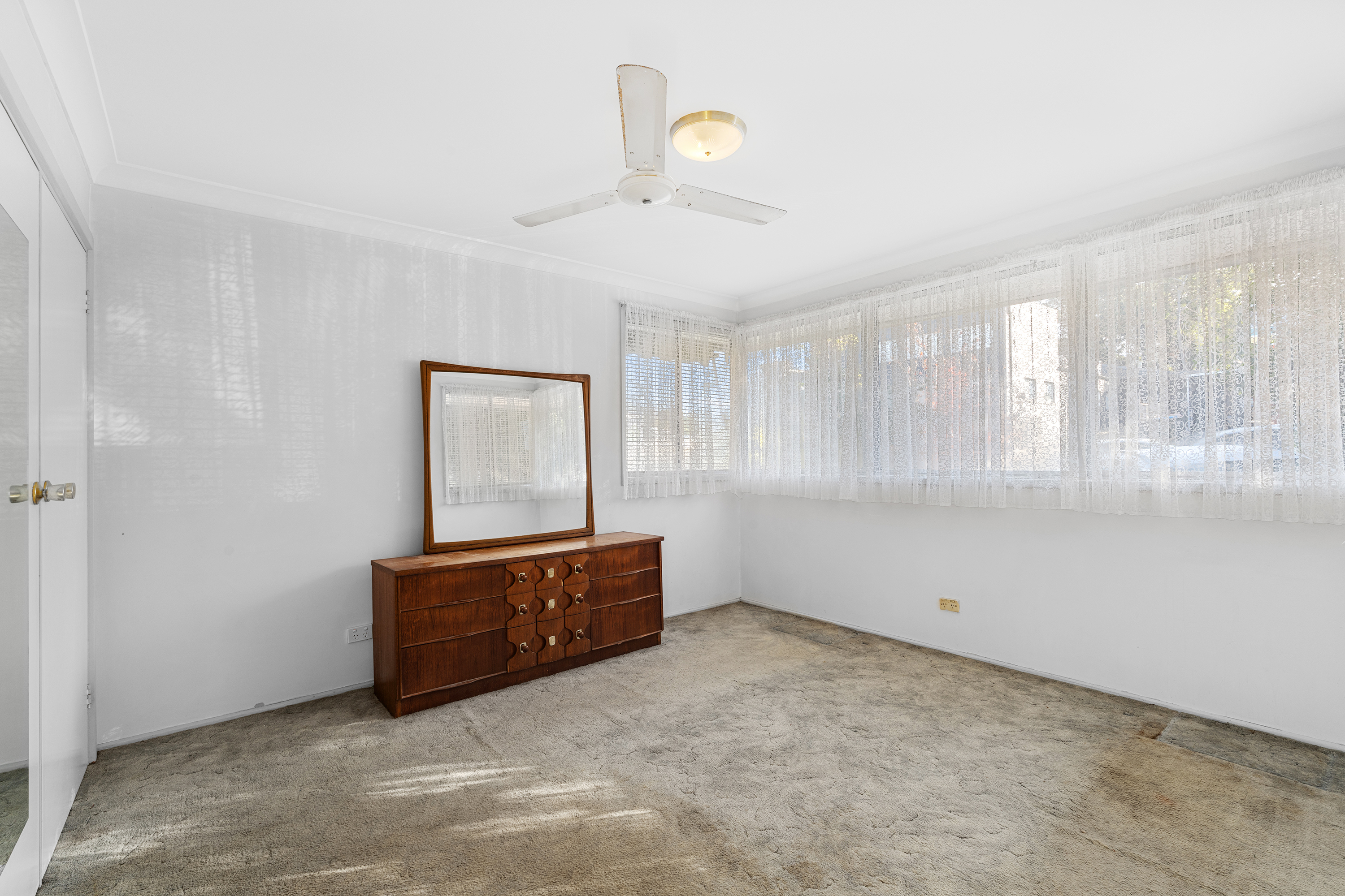 Image: When a House is a Home SINGLE LEVEL. North Facing. Charming family Home in a prime location
