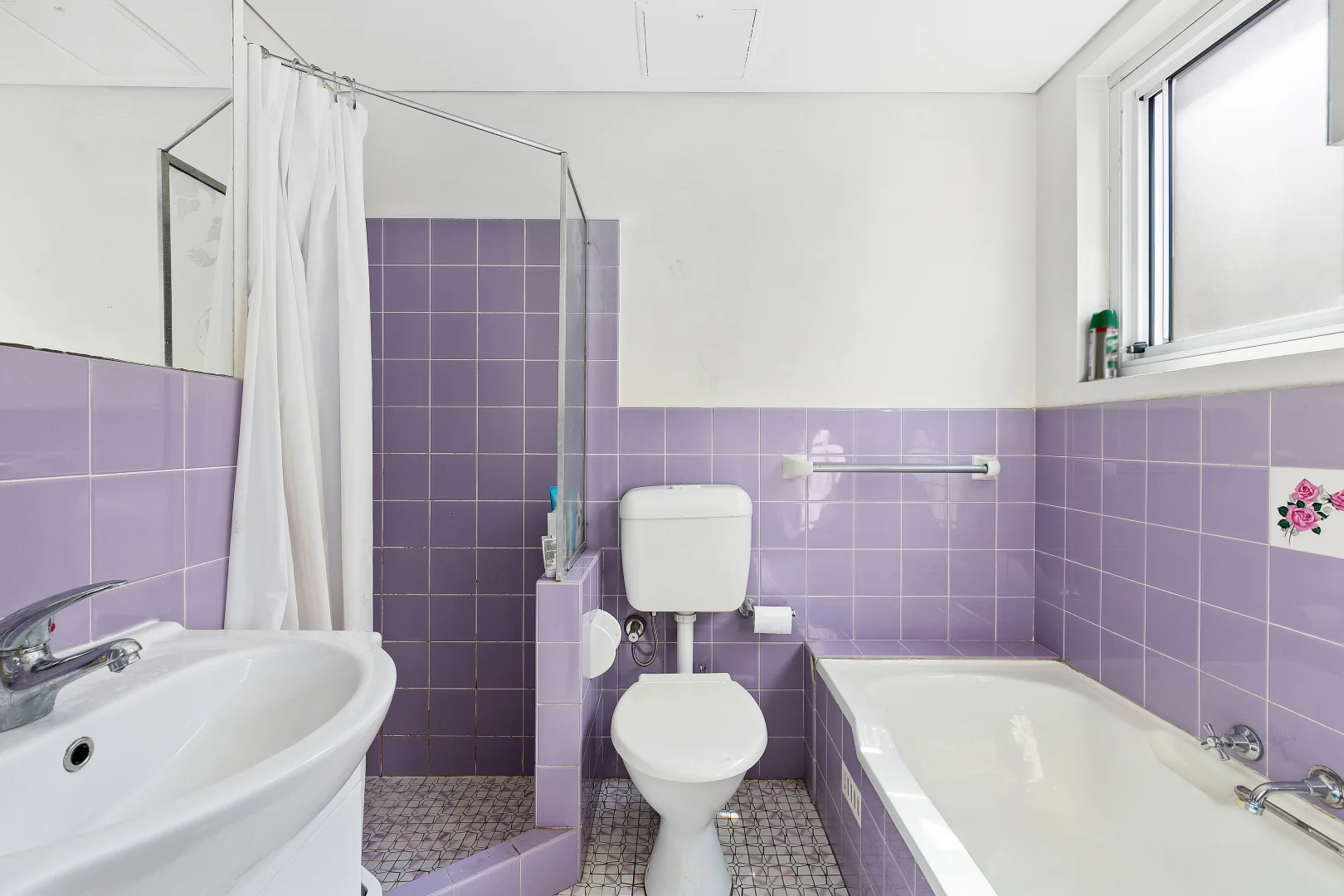Image: Spacious North-Facing Apartment with Low Strata in the Heart of Hurstville