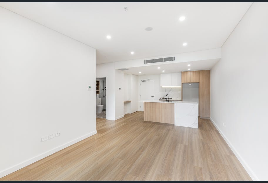 Image: Serenity Gardens - Villa Style Ground Floor 1 bedroom Apartment with Large Courtyard