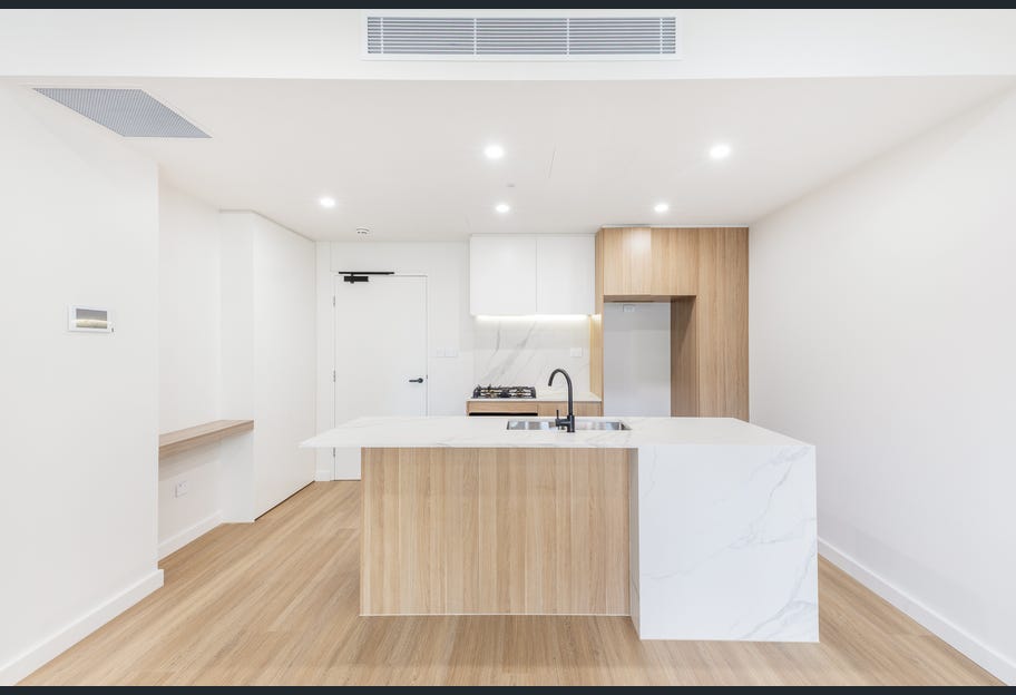 Image: Serenity Gardens - Villa Style Ground Floor 1 bedroom Apartment with Large Courtyard