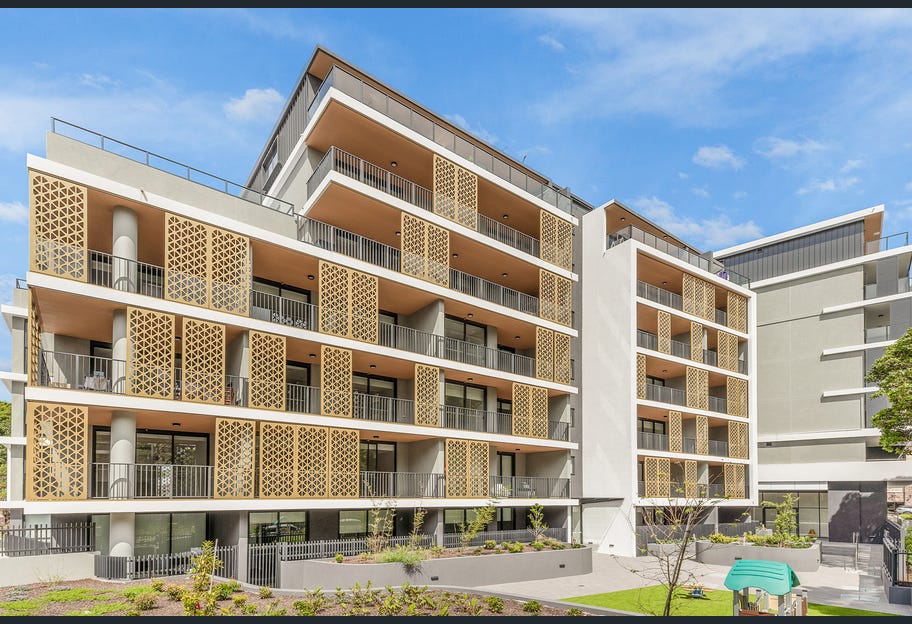 Image: Serenity Gardens - Villa Style Ground Floor 1 bedroom Apartment with Large Courtyard