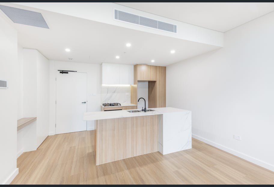Image: Serenity Gardens - Villa Style Ground Floor 1 bedroom Apartment with Large Courtyard