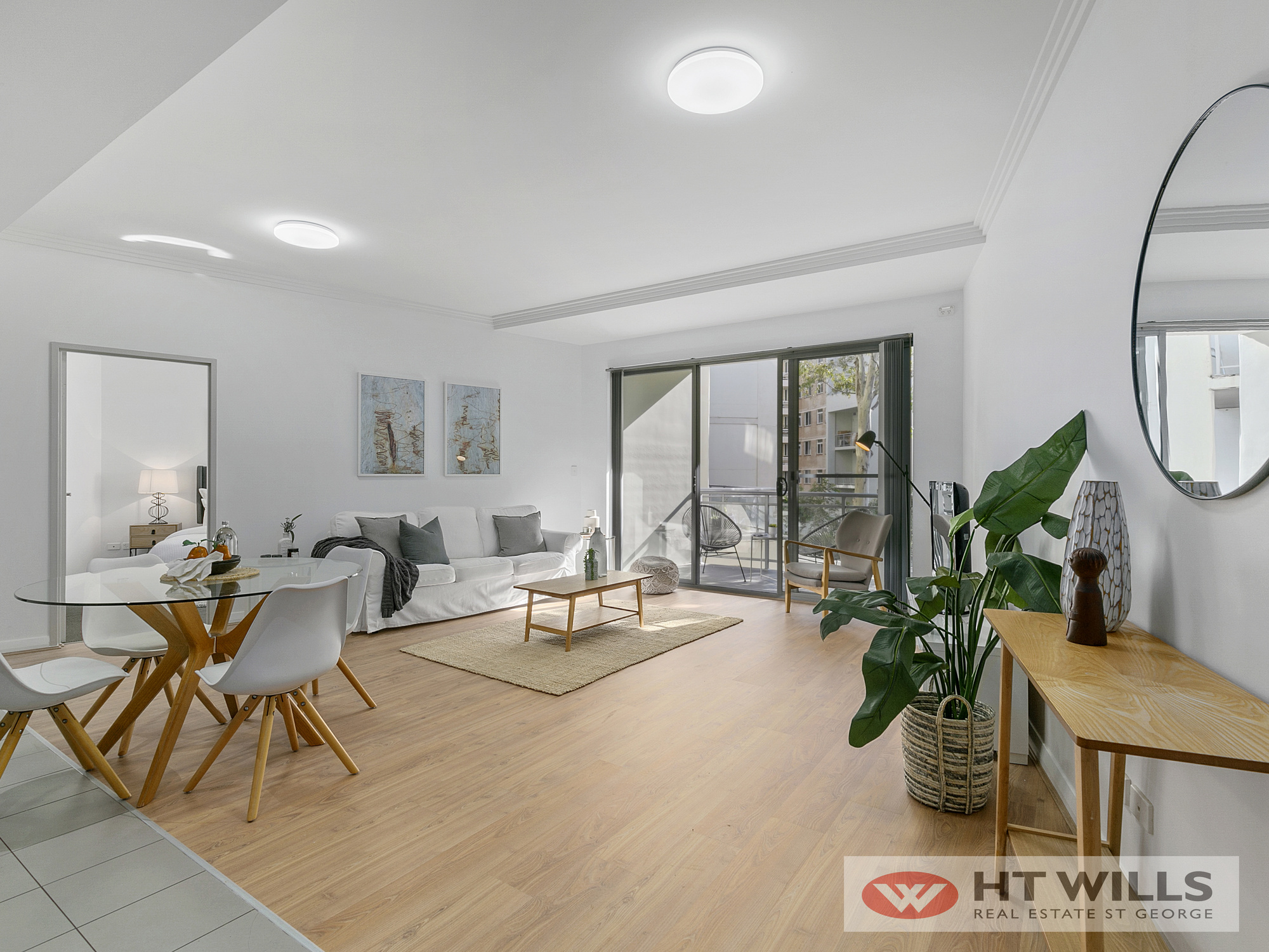 Freshly renovated 2 bedroom in the heart of Hurstville CBD
